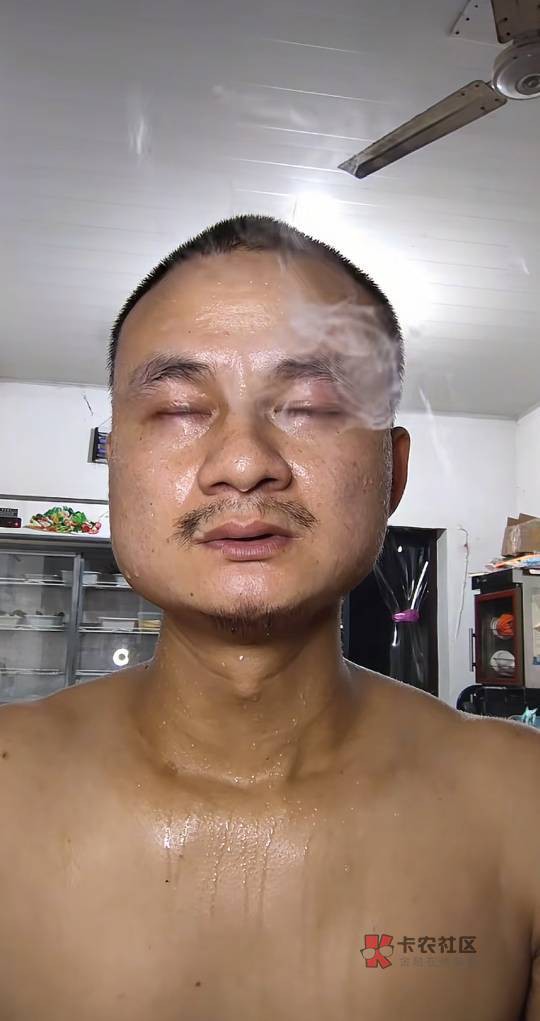 网费快没了还有两百多块钱，是充200送120还是充500送500？目前打算下个月进厂，害怕进16 / 作者:理理理66 / 