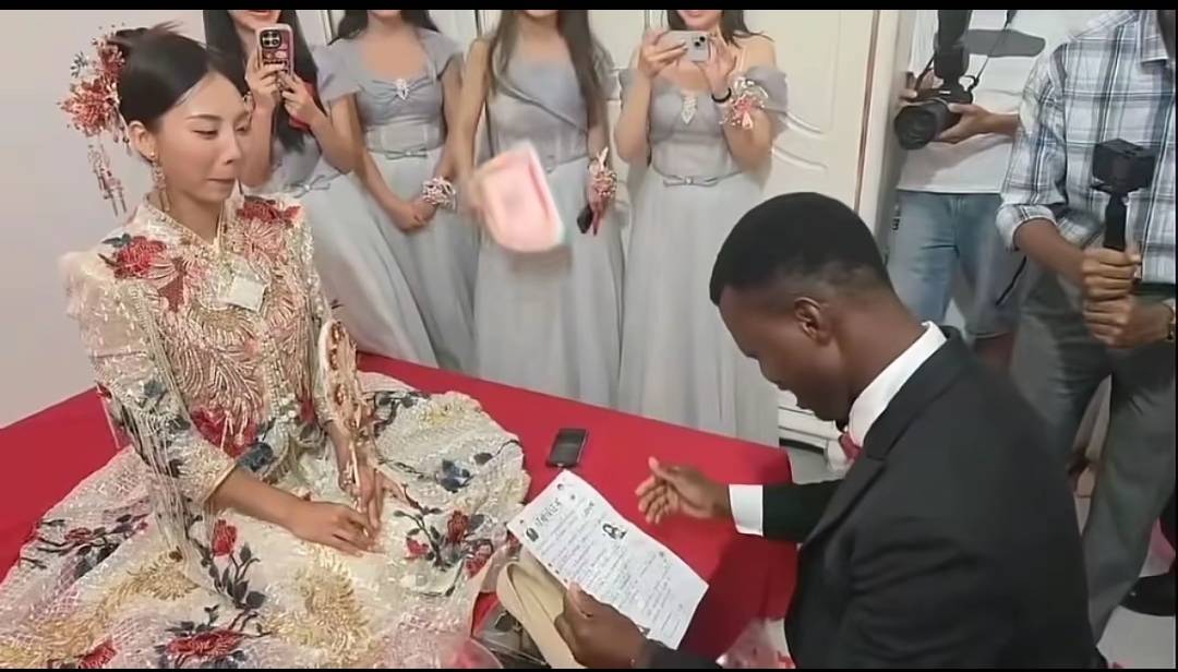 今天申请了120毛，美滋滋，现在应该没有了吧，可以去打游戏了

64 / 作者:挂壁老哥饿了mm / 