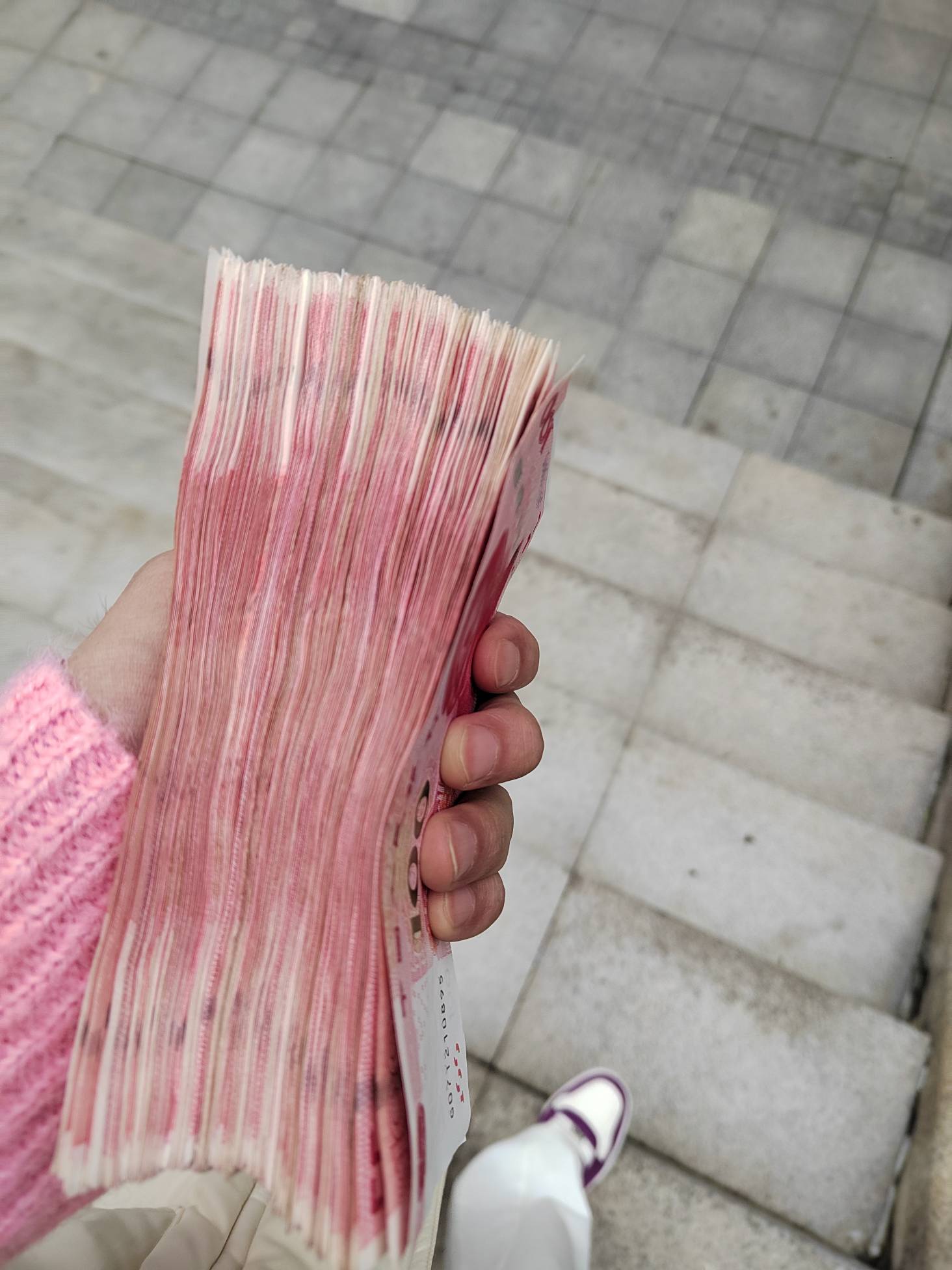 三万块钱那么厚，还玩吗，老哥们

36 / 作者:澳村还我奔驰E / 