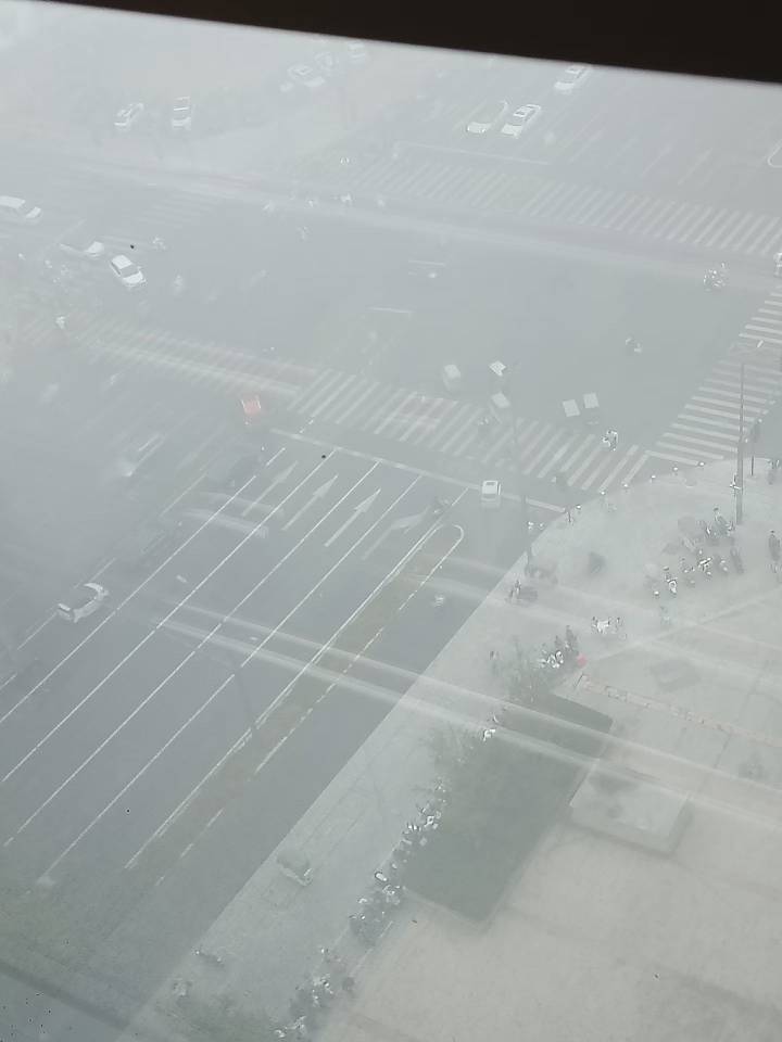 上班


78 / 作者:卡农无敌帅 / 