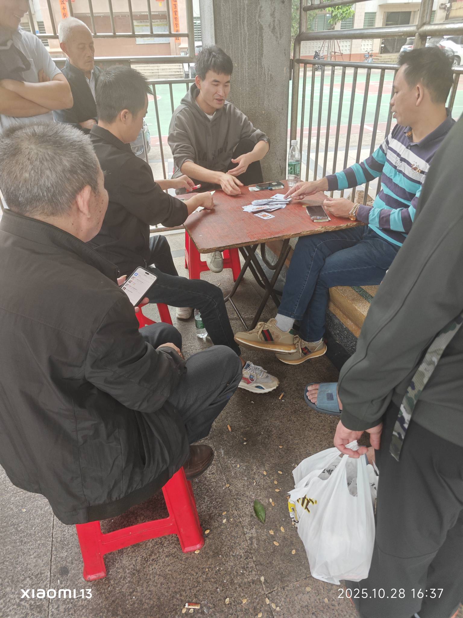 街头 豪华赌局 谁与争锋


25 / 作者:我是雄霸 / 