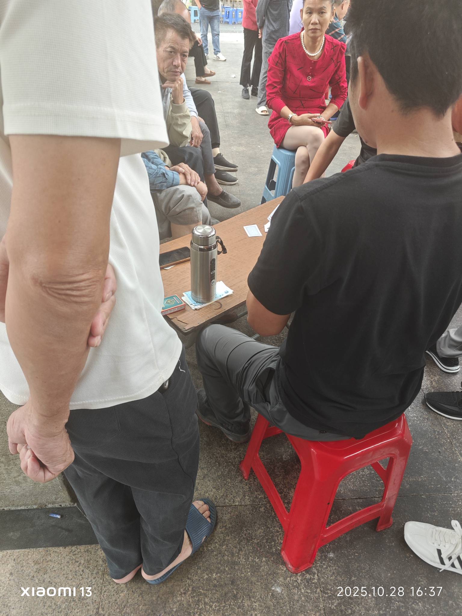 街头 豪华赌局 谁与争锋


6 / 作者:我是雄霸 / 