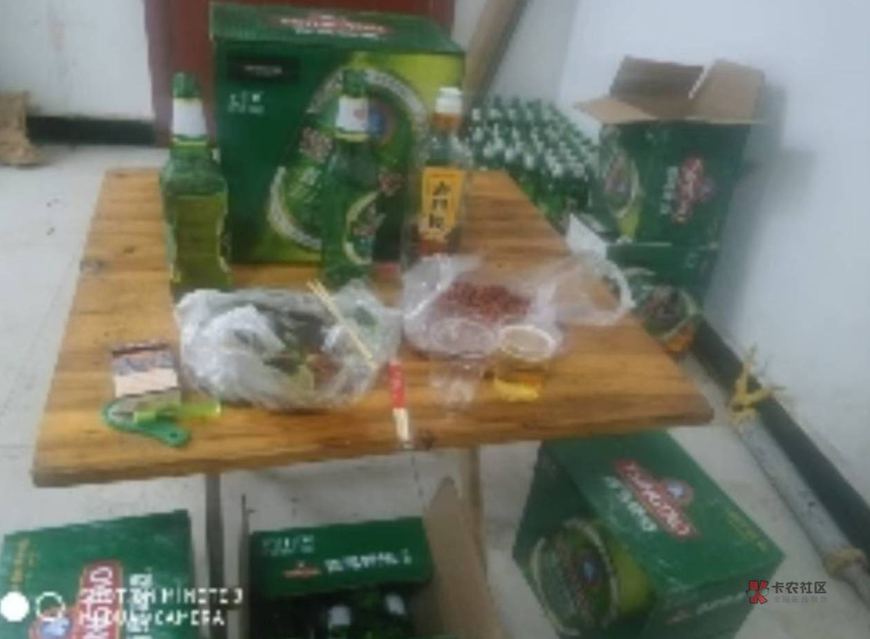 老哥们，今天生日有什么毛

32 / 作者:雾行 / 