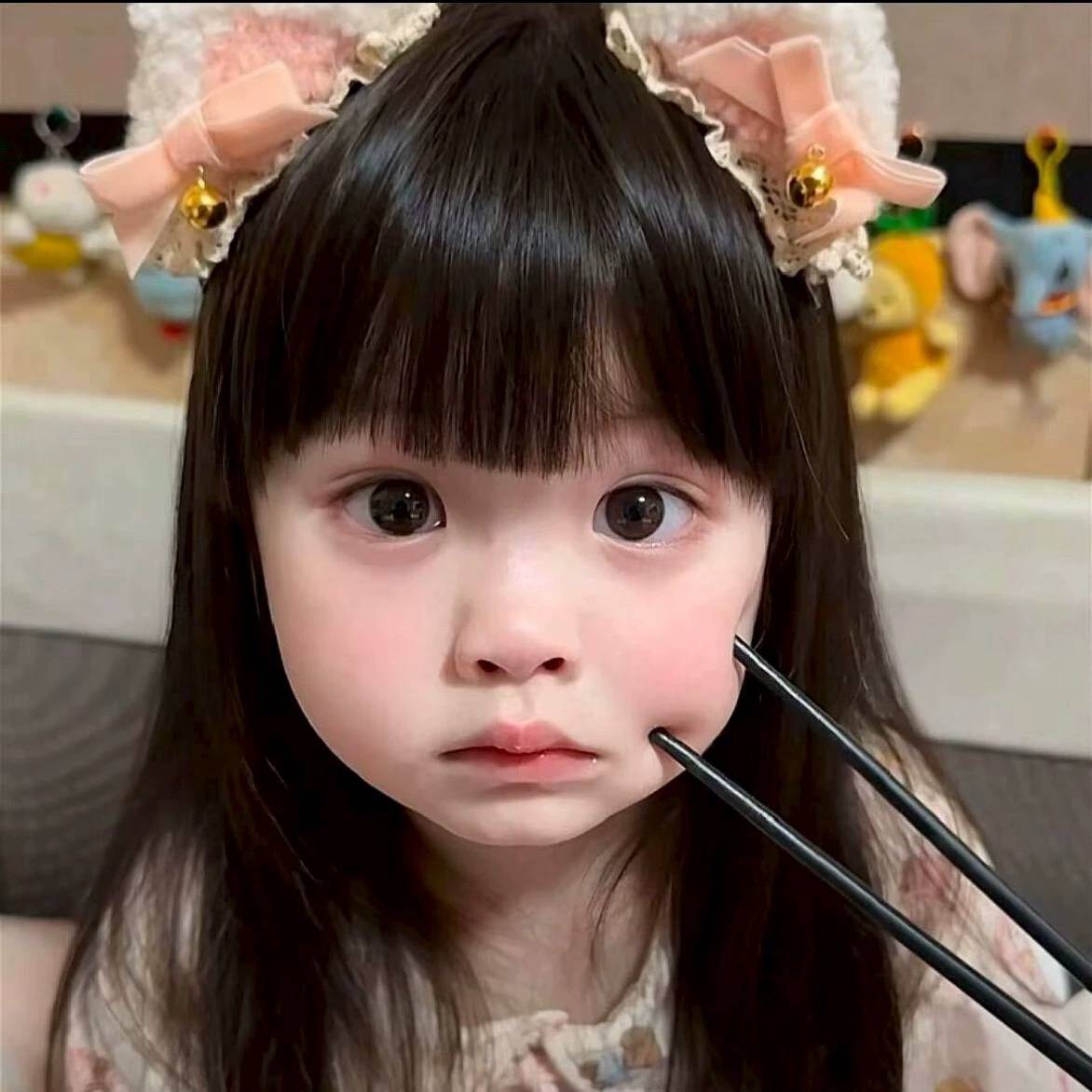 反申请12块，老哥发的秒卖秒提我才去弄得。想着凑20刚好吃饭抽烟。这下舒服了 吃饭抽90 / 作者:卡农第一帅哥哥h / 