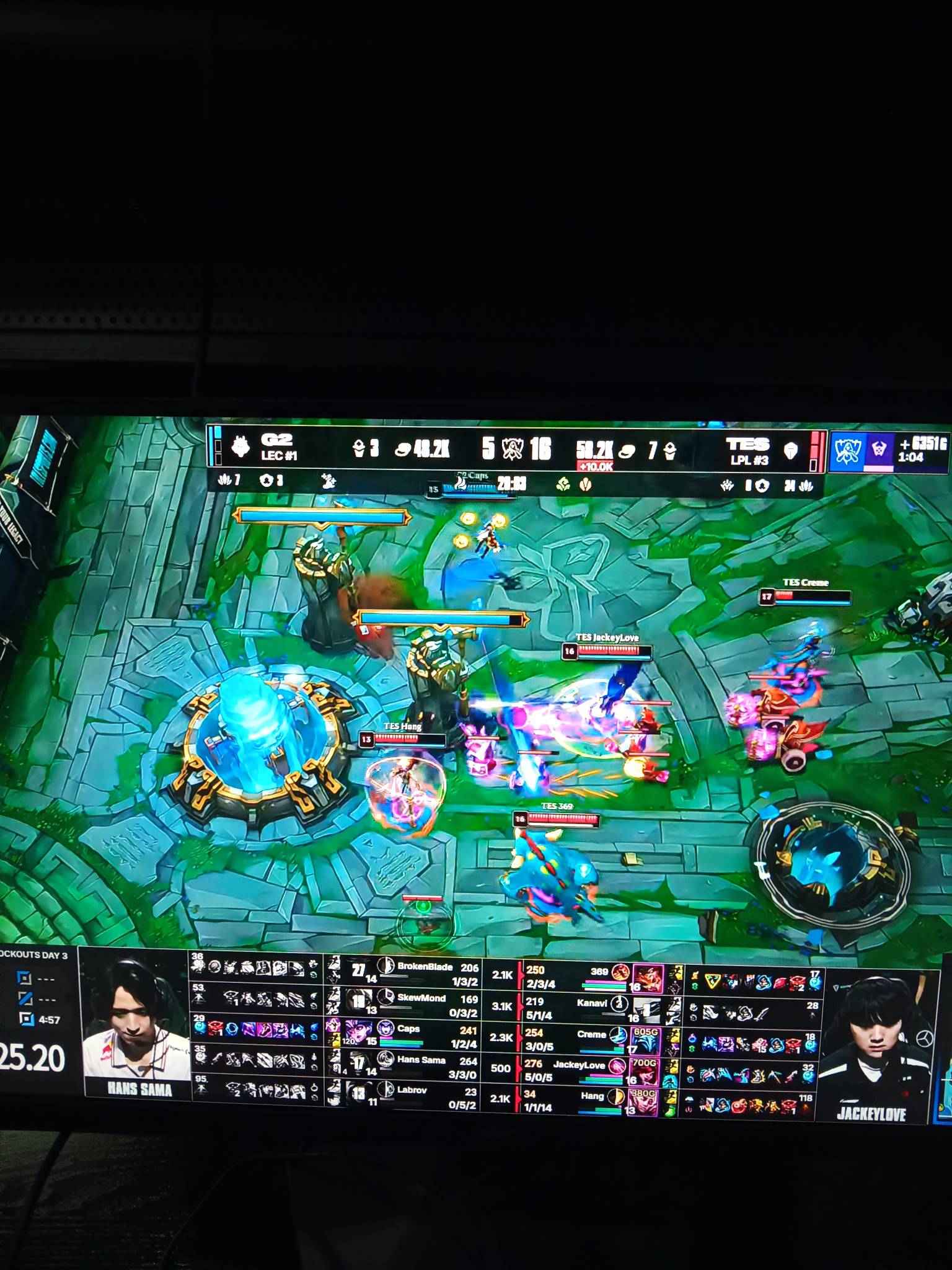 小奶油只要不选沙皇，还是挺稳的，今天没坑，输的那局永恩也尽力了

80 / 作者:江苏第一深情 / 