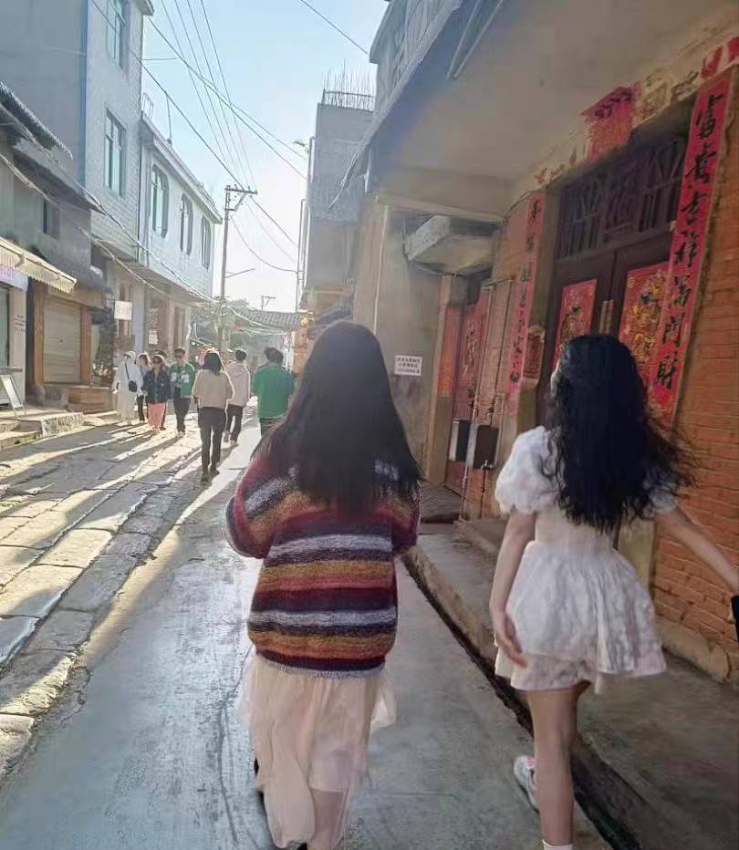 集美们 早上好

85 / 作者:卡农第一帅哥哥h / 