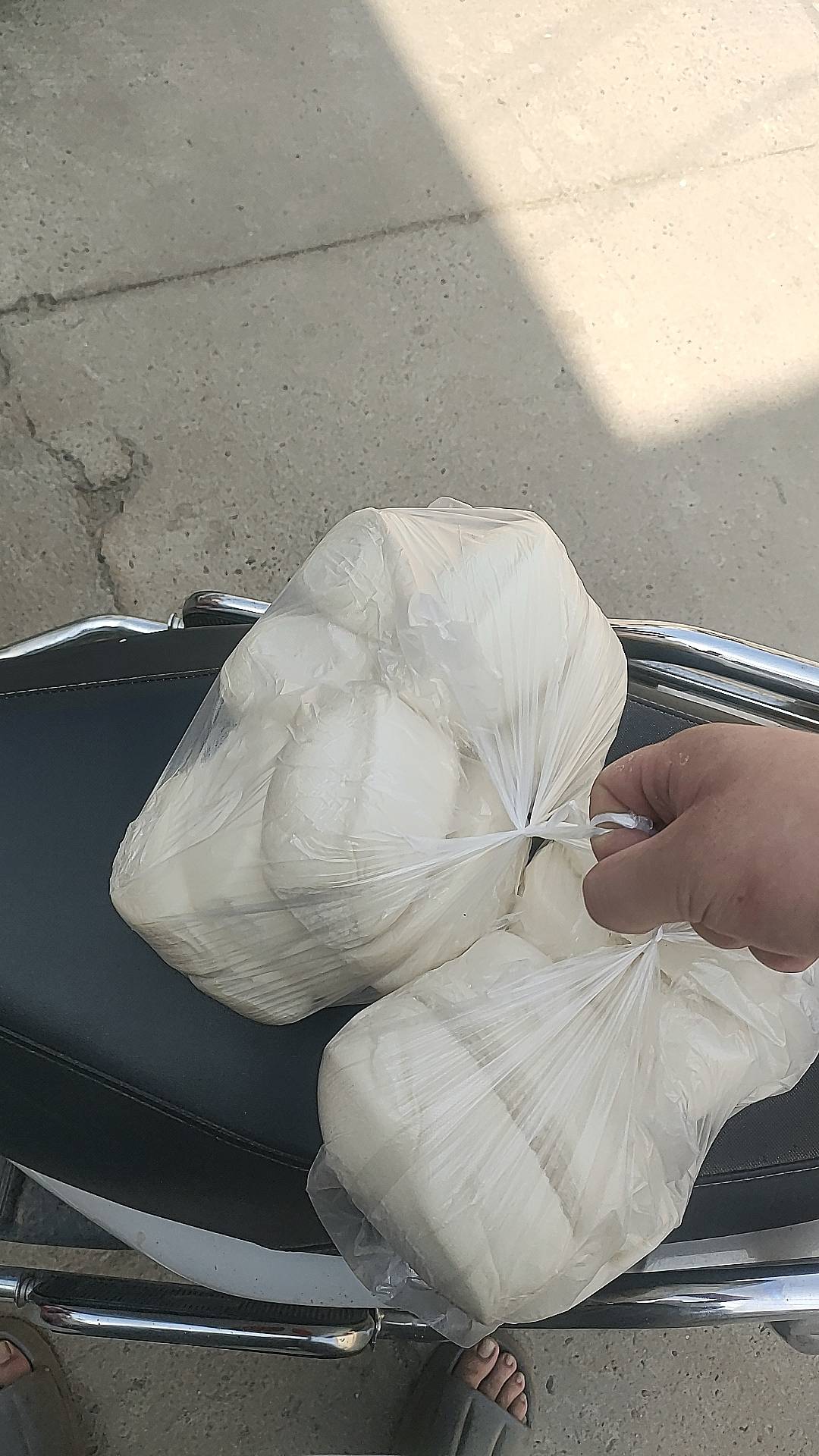 现在总是弹让同步绑卡所有账号，就怕不小心同步绑了，秒扣

51 / 作者:朱铁胆 / 