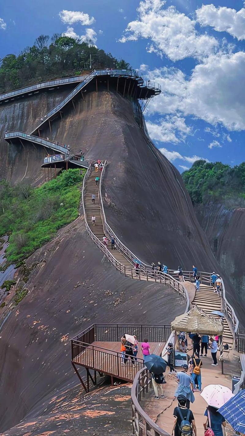 有在郴州白露塘打螺丝的兄弟吗。那边工资咋样？累不累

47 / 作者:一如既往地 / 