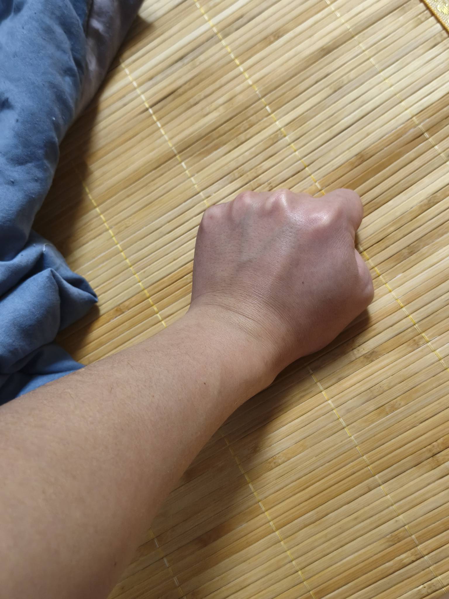 我手比女人的还细去面试押运员能过吗身高是达标了

2 / 作者:沉默_是金 / 