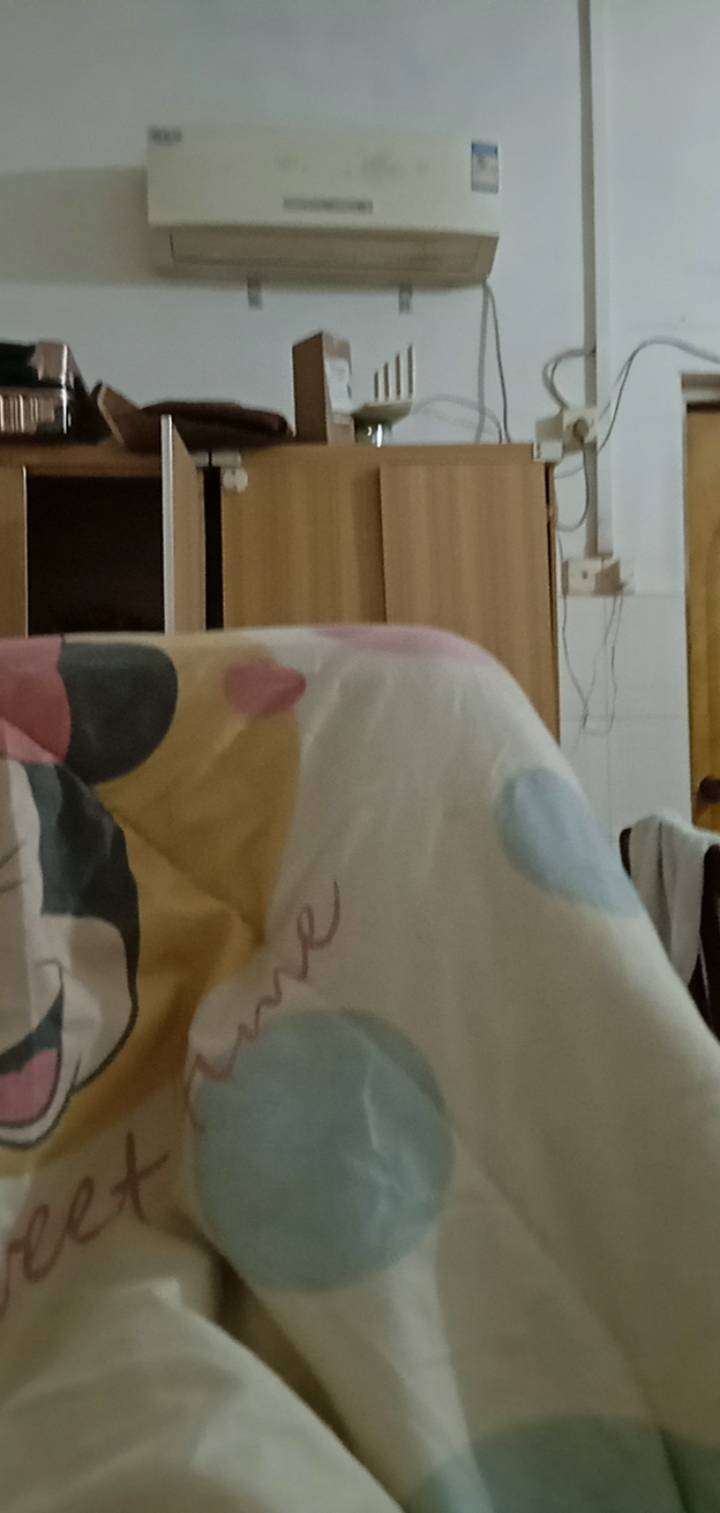 老哥们天塌了 睡不着啊真的睡不着不知道干嘛好

54 / 作者:广东好冷 / 