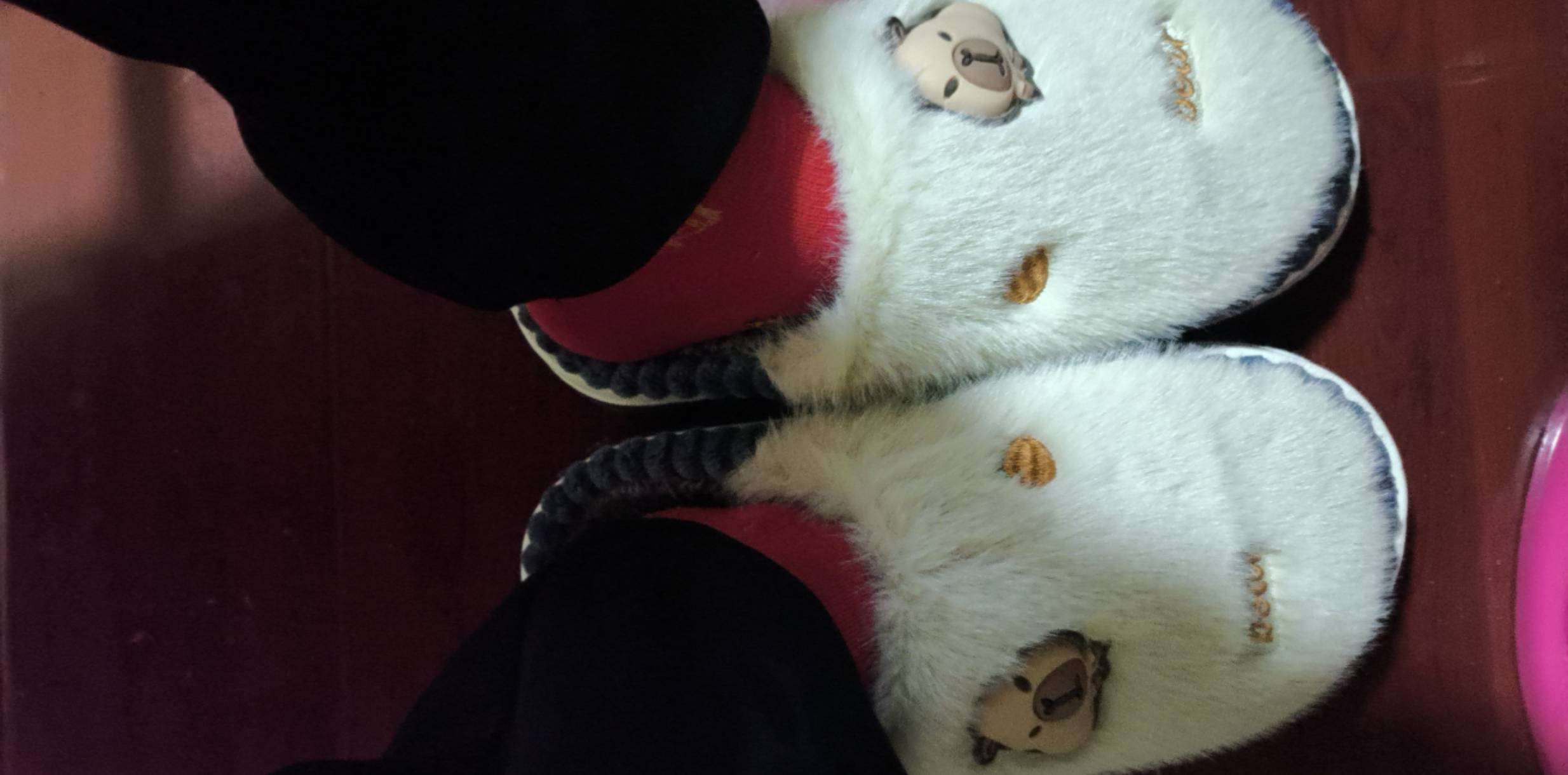 得物一块钱买的毛拖鞋质量真的好，比拼多多几块钱的好一百倍

59 / 作者:bt响亮cq的时候 / 