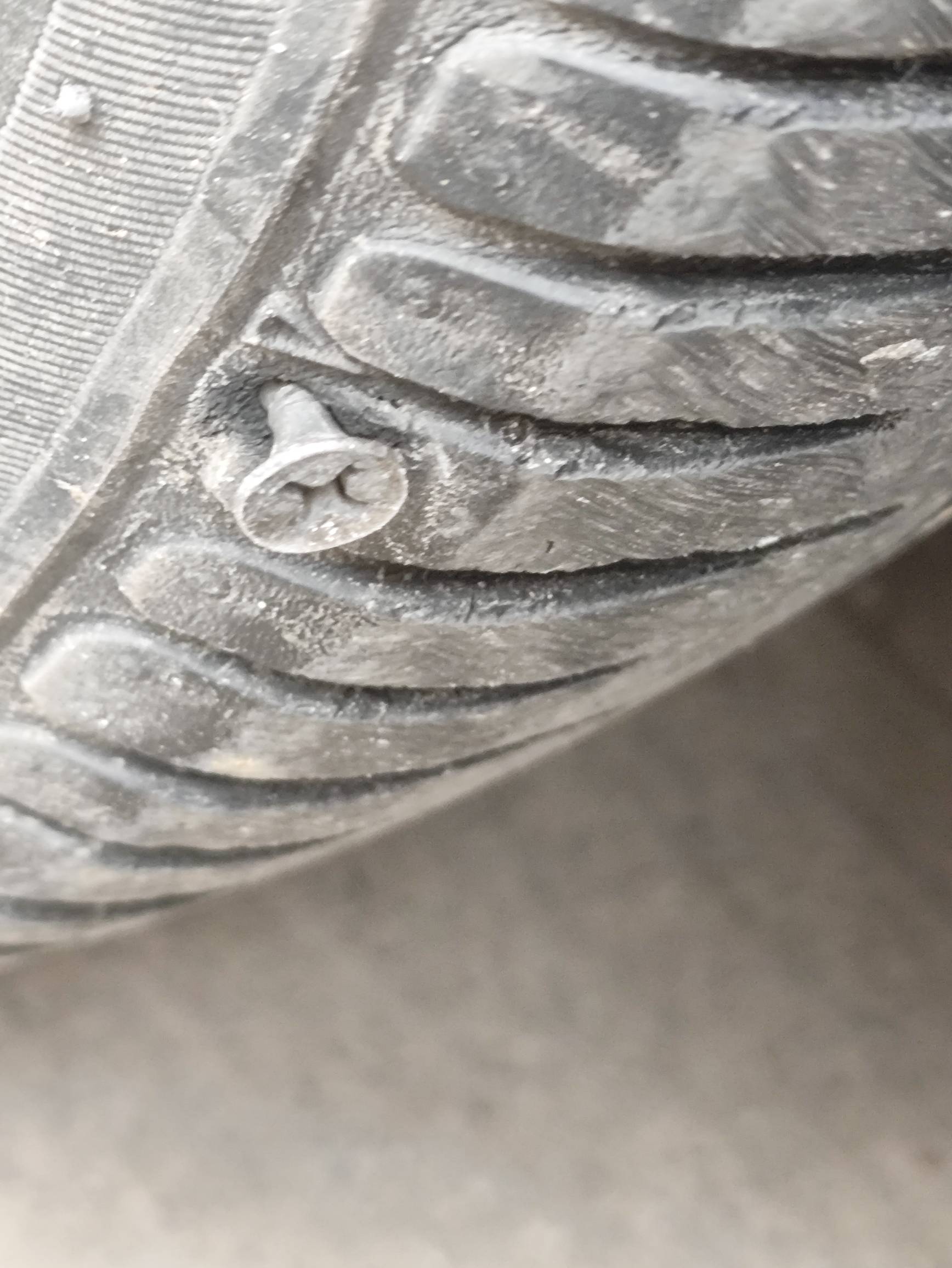 让本本不富裕的生活又雪上加霜

67 / 作者:昂xo123 / 