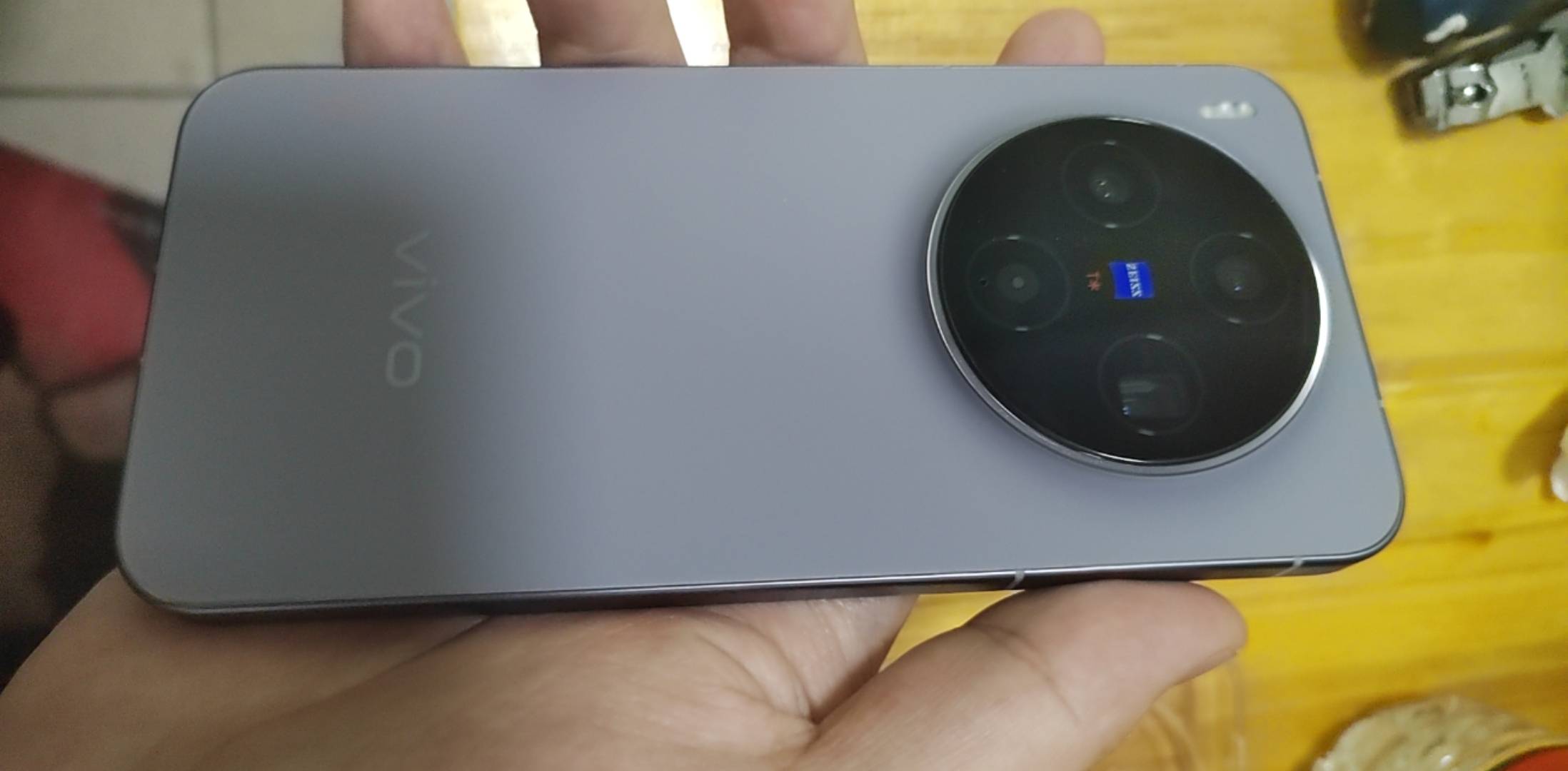 老哥们见过x300没有


50 / 作者:挂比了救我鸭 / 