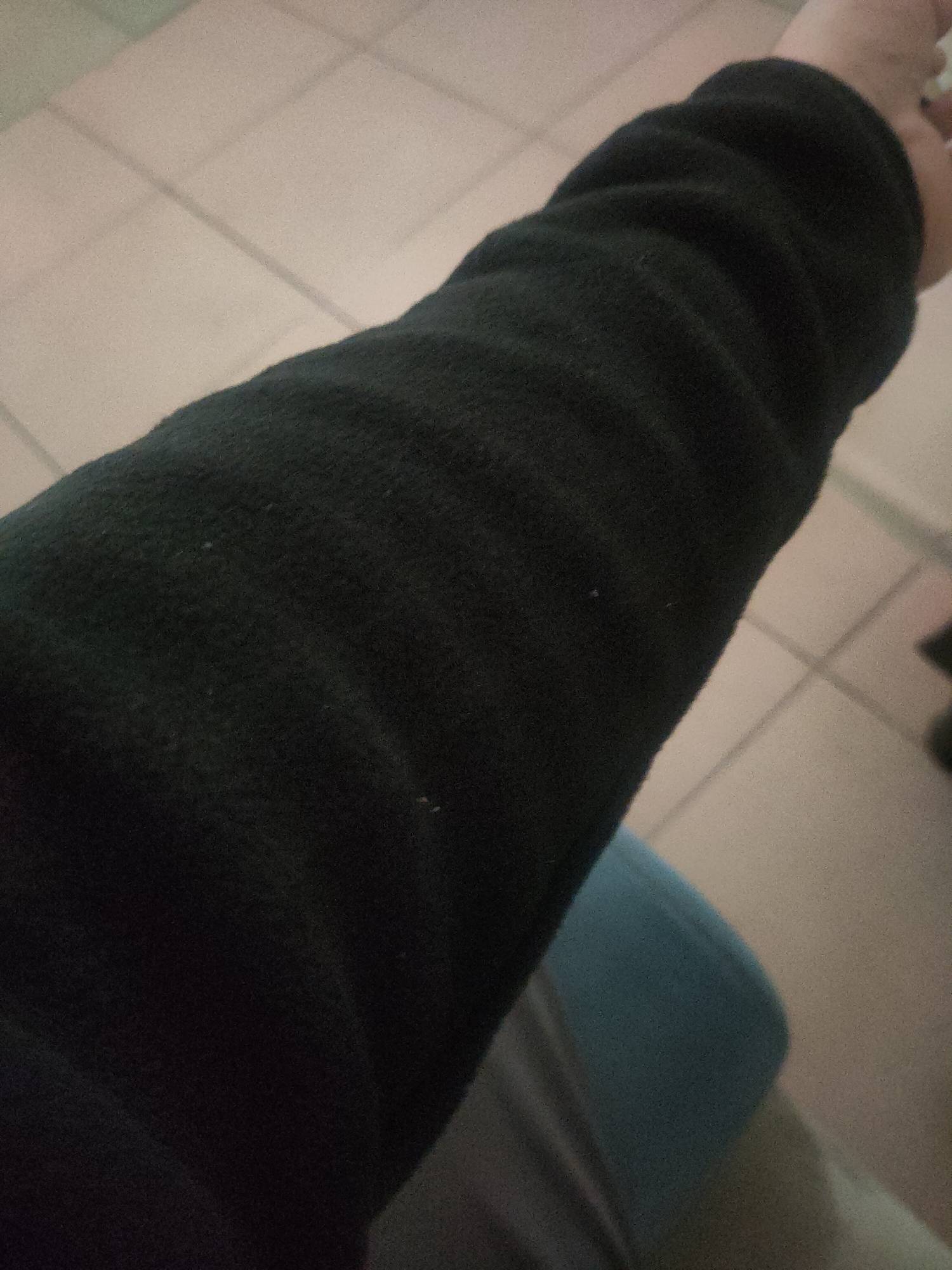 得物卫衣到了真可以广州今天降温穿着暖和

42 / 作者:那边了 / 