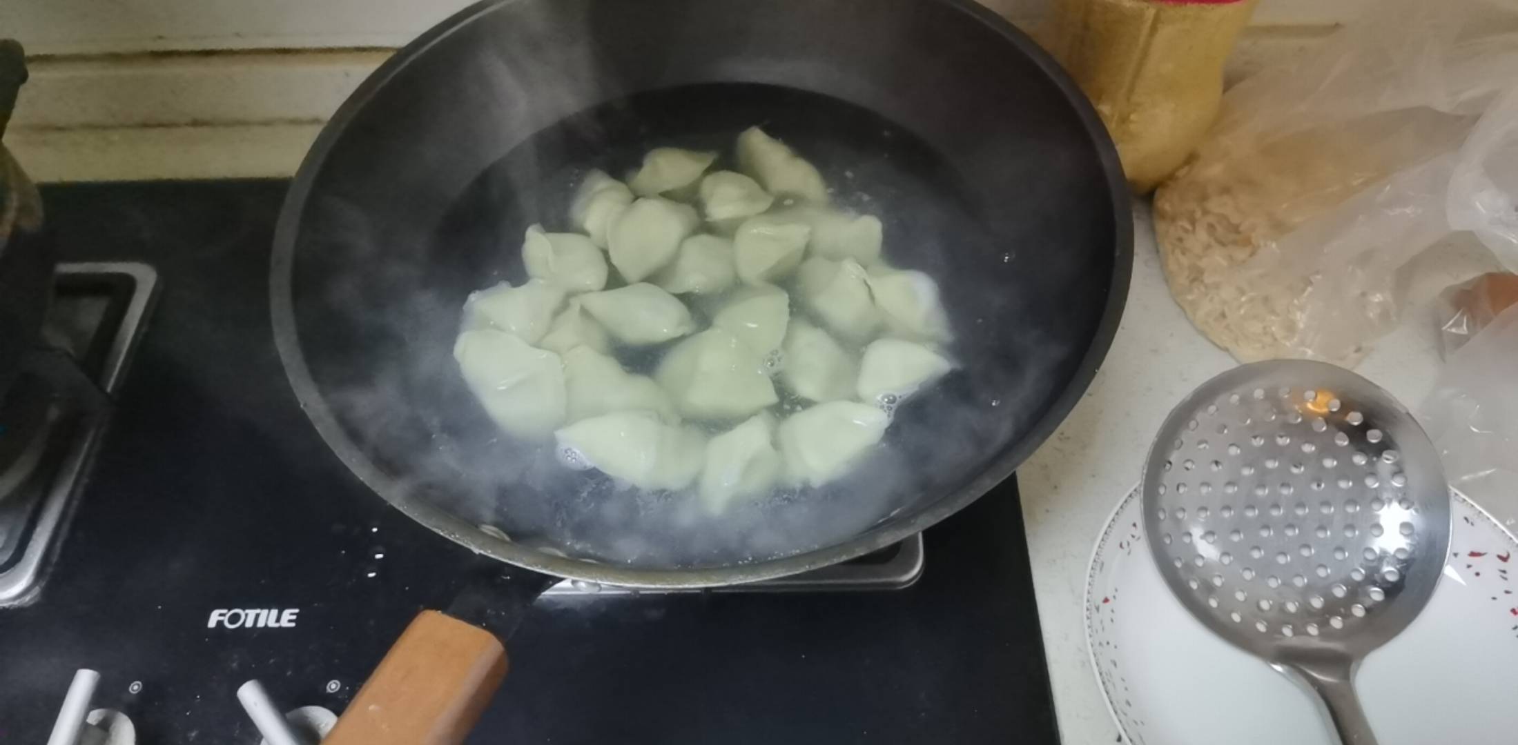 立冬了，各位都吃点饺子吧

64 / 作者:不会游泳的磐鱼 / 