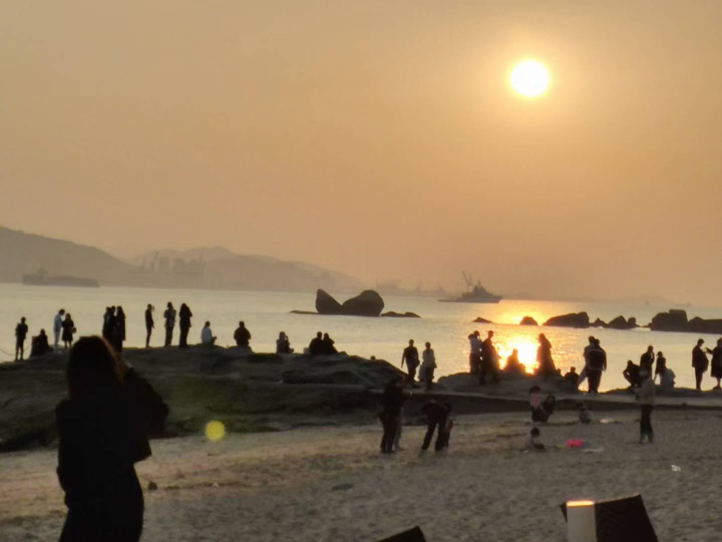 有多少老歌是骗家里在外面打工？其实是在外面挂壁躺平的

3 / 作者:生活好难呀 / 