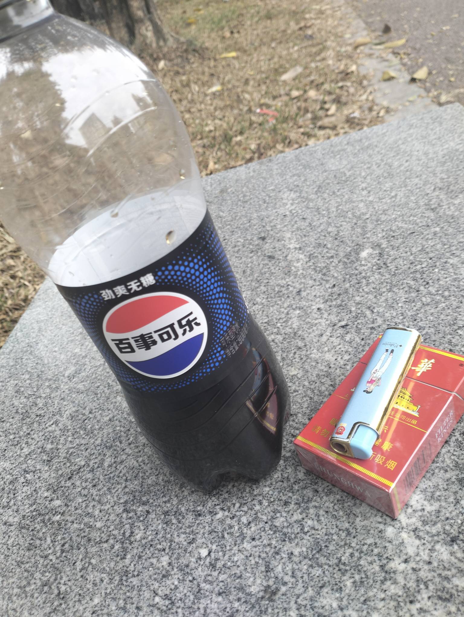 好饿啊，人间绝望，一毛都没有

19 / 作者:尛•牛•氓 / 