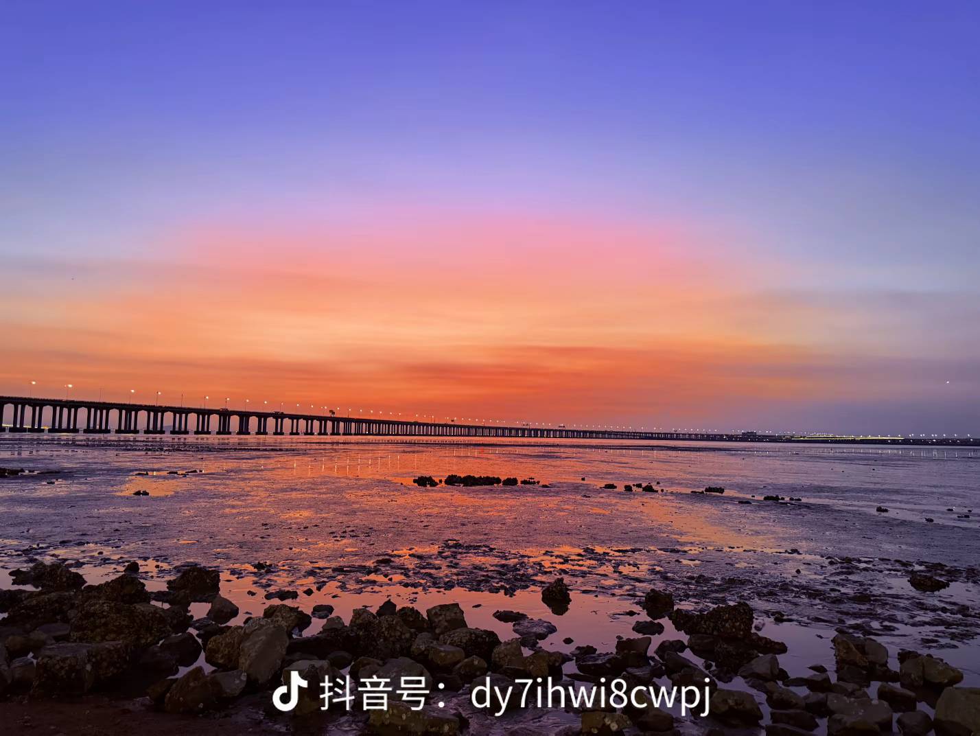 还有二个多月过年了，老哥们心里不慌忙吗

35 / 作者:火星英雄7 / 