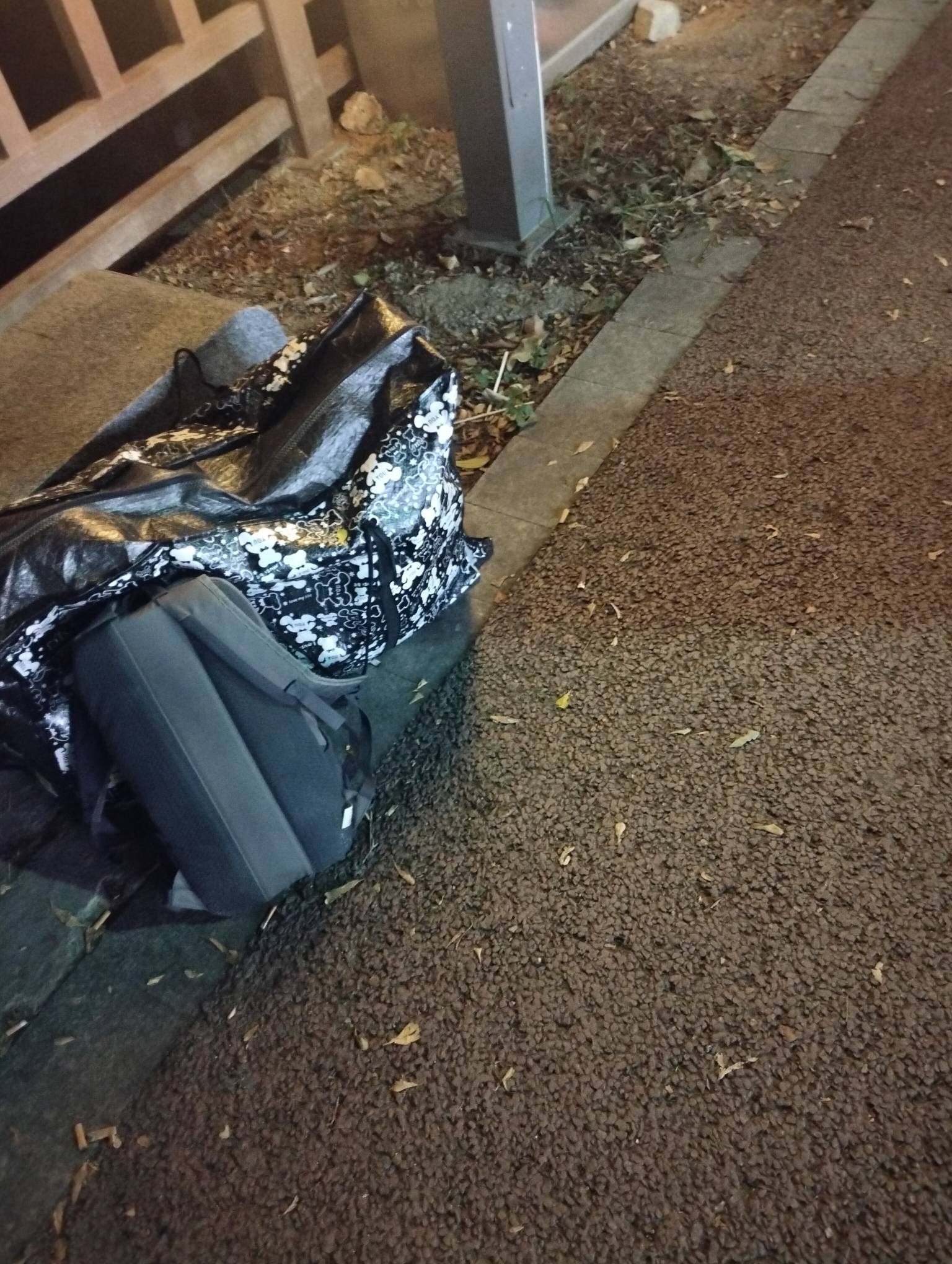 天又黑了，公园蚊子又多了起来，被咬.惯了，已经和蚊子达成了共存。看到今天老哥们都67 / 作者:尛•牛•氓 / 