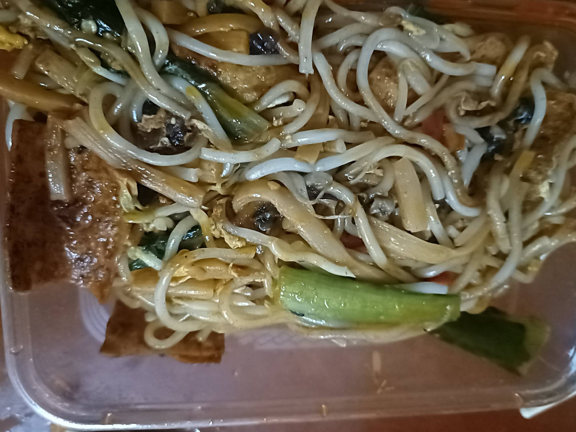 来晚了15'没吃上，，晚上点的螺丝粉糖全晒了，刚顺口跟客服提了下退了22，这是扣谁的
58 / 作者:安静@1 / 