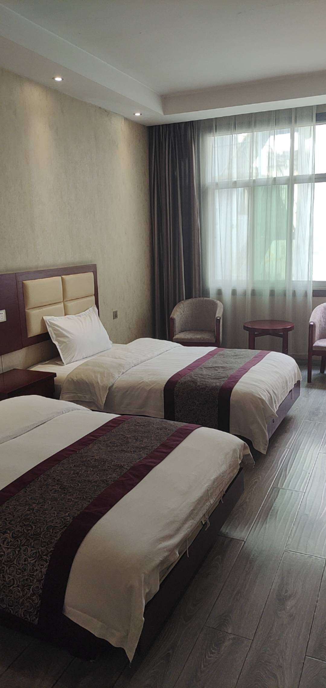 终于回到酒店了，可以休息了

47 / 作者:赵老哥666 / 