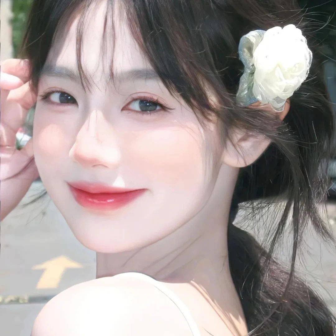 .明天办一张野鸡卡

35 / 作者:连理枝 / 