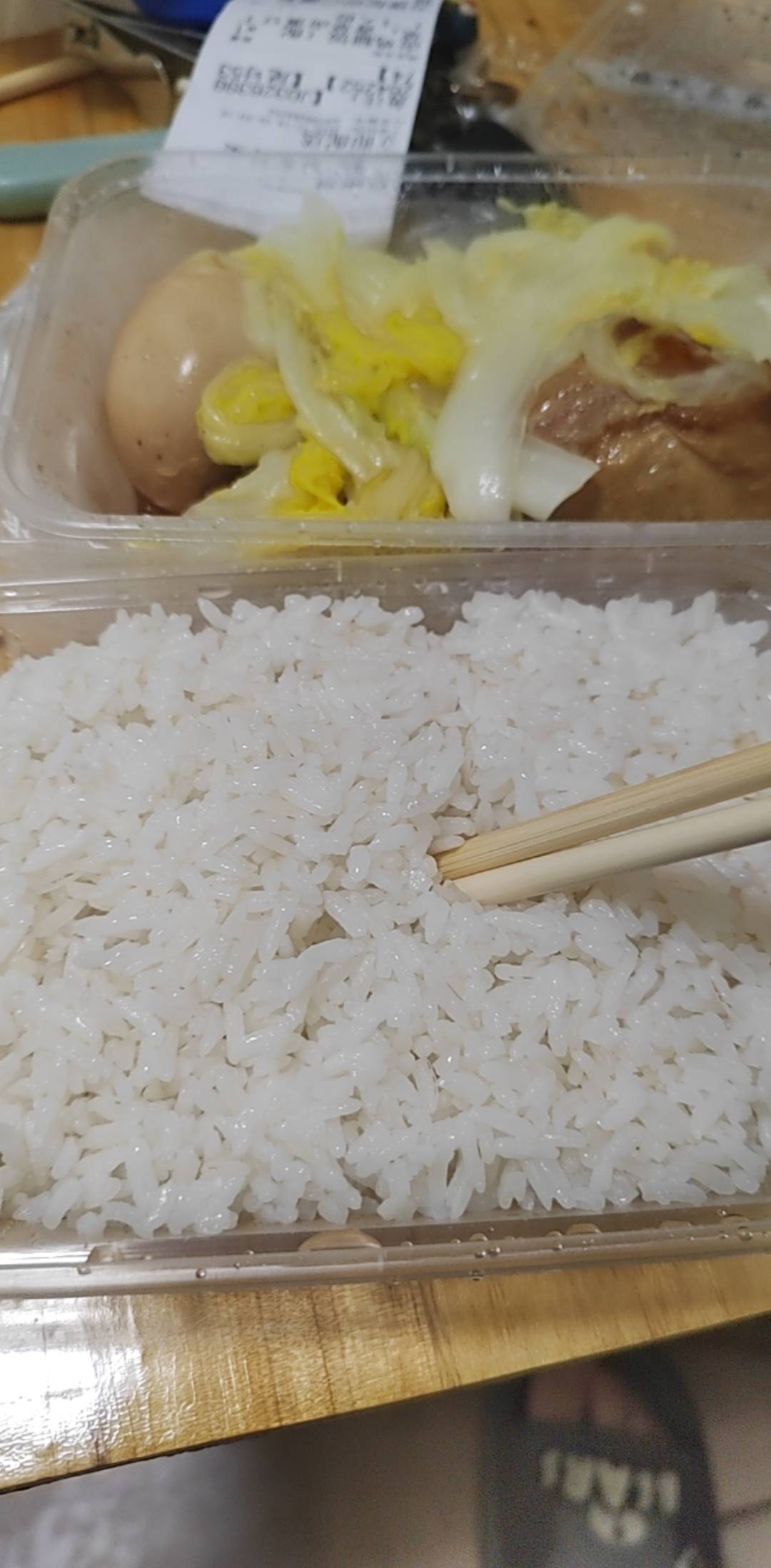 老哥们沙县小吃的鸡腿饭真的可以减肥，一个月瘦了9斤

14 / 作者:挂比了救我鸭 / 