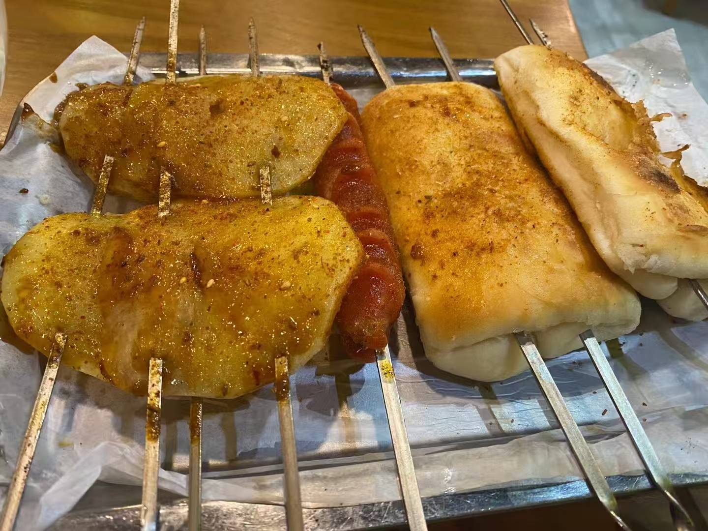 这一天是真几把难 找物业整了下厨房洗菜池准备换个热水器 随便折腾下一百没了 卫生间11 / 作者:努力优秀_ / 