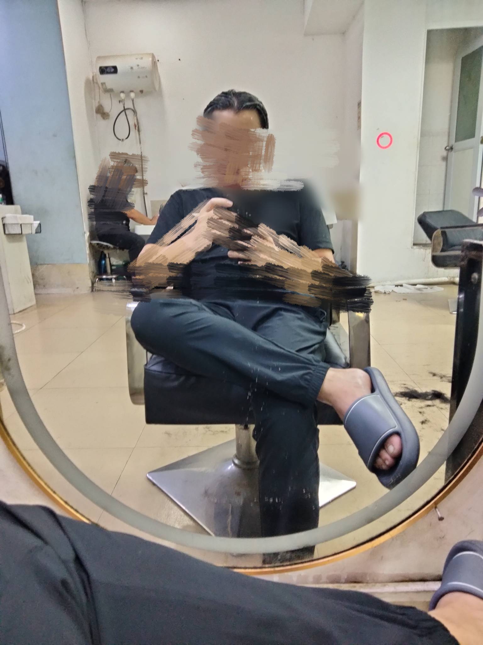 烫个头发188毛，老哥你们觉得贵？我想改变下自己的形象，从头开始，也许好运就来了

9 / 作者:君子之交淡如水 / 