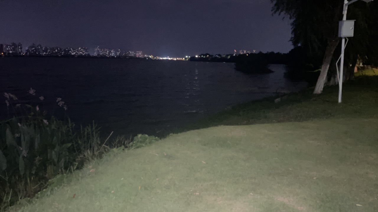 冻️哇哇叫，

95 / 作者:溜达发财 / 