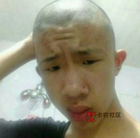 我今年33岁,30岁那年在雨天的猪脚饭店遇见她,从此她用三年时光,为我撑起了一片晴天62 / 作者:佛光阁 / 我今年33岁,30岁那年在雨天的猪脚饭店遇见她,从此她用三年时光,为我撑起了一片晴天62 / 作者:佛光阁 /