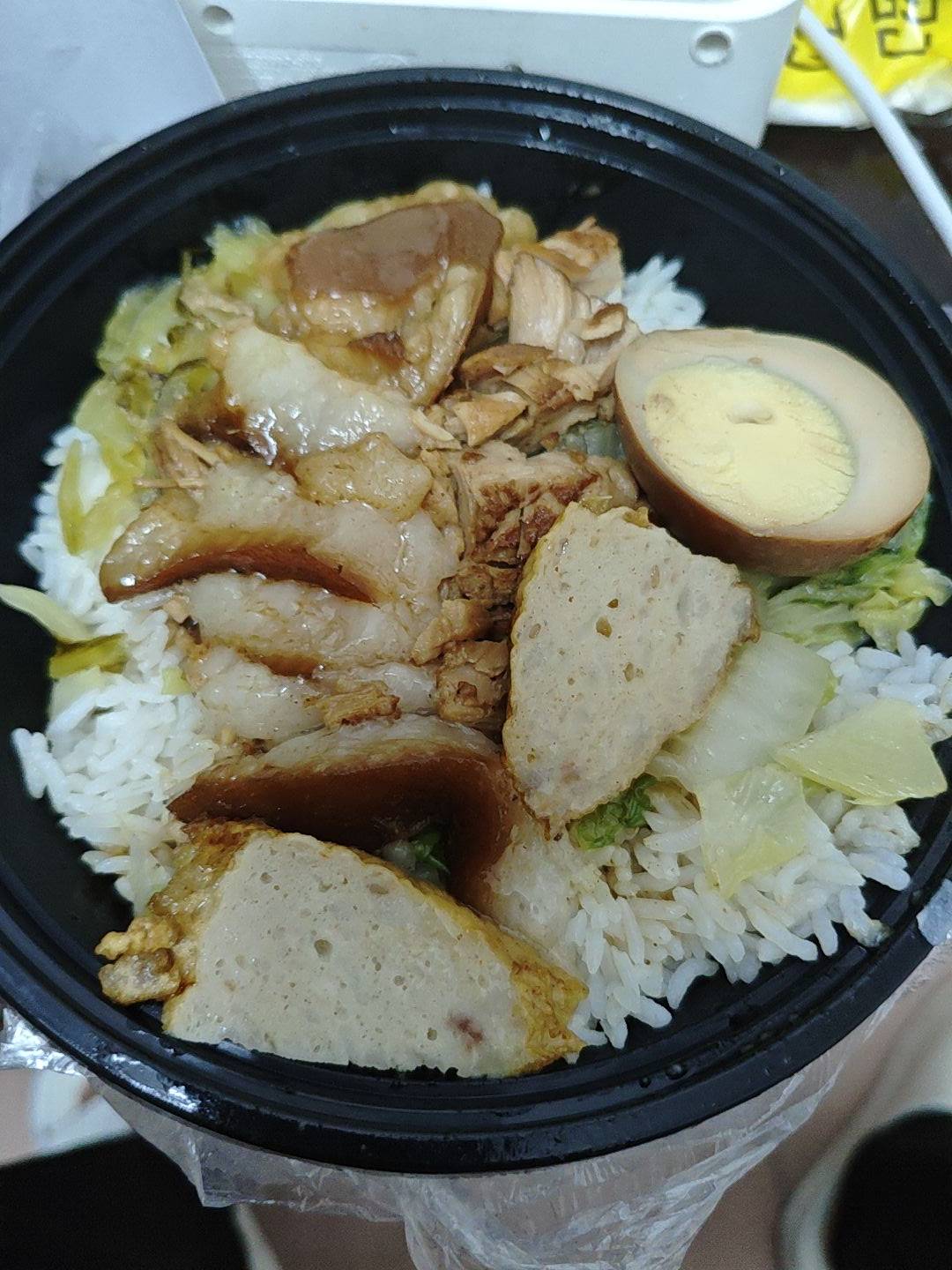 美团拼好饭6.9买了20个饺子，怎么做的吃的时候感觉没什么，这过了2小时浑身都难受啊说96 / 作者:天空之城@ / 