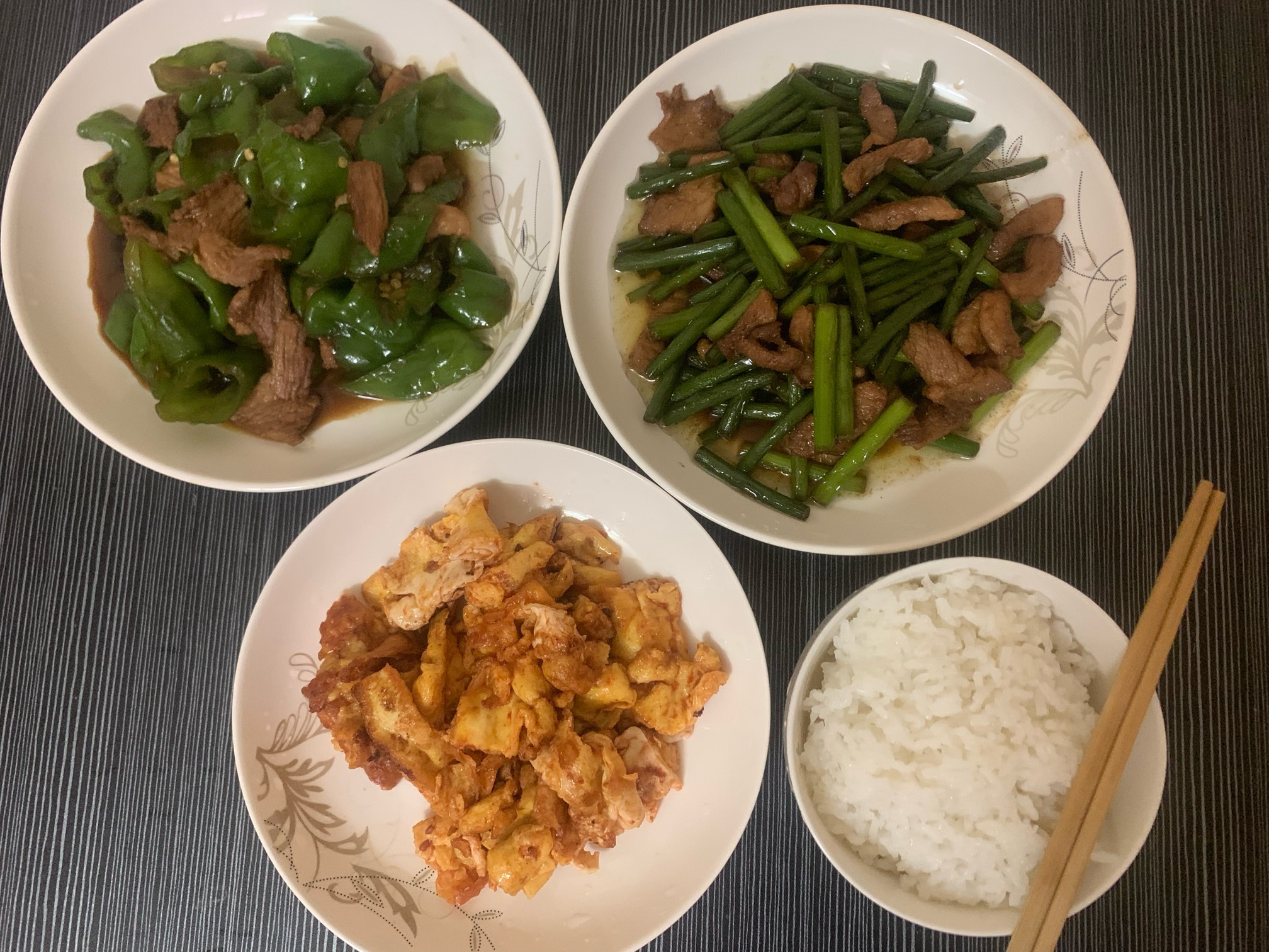 吃 老哥们 一块钱

47 / 作者:小鬼是魔鬼 / 