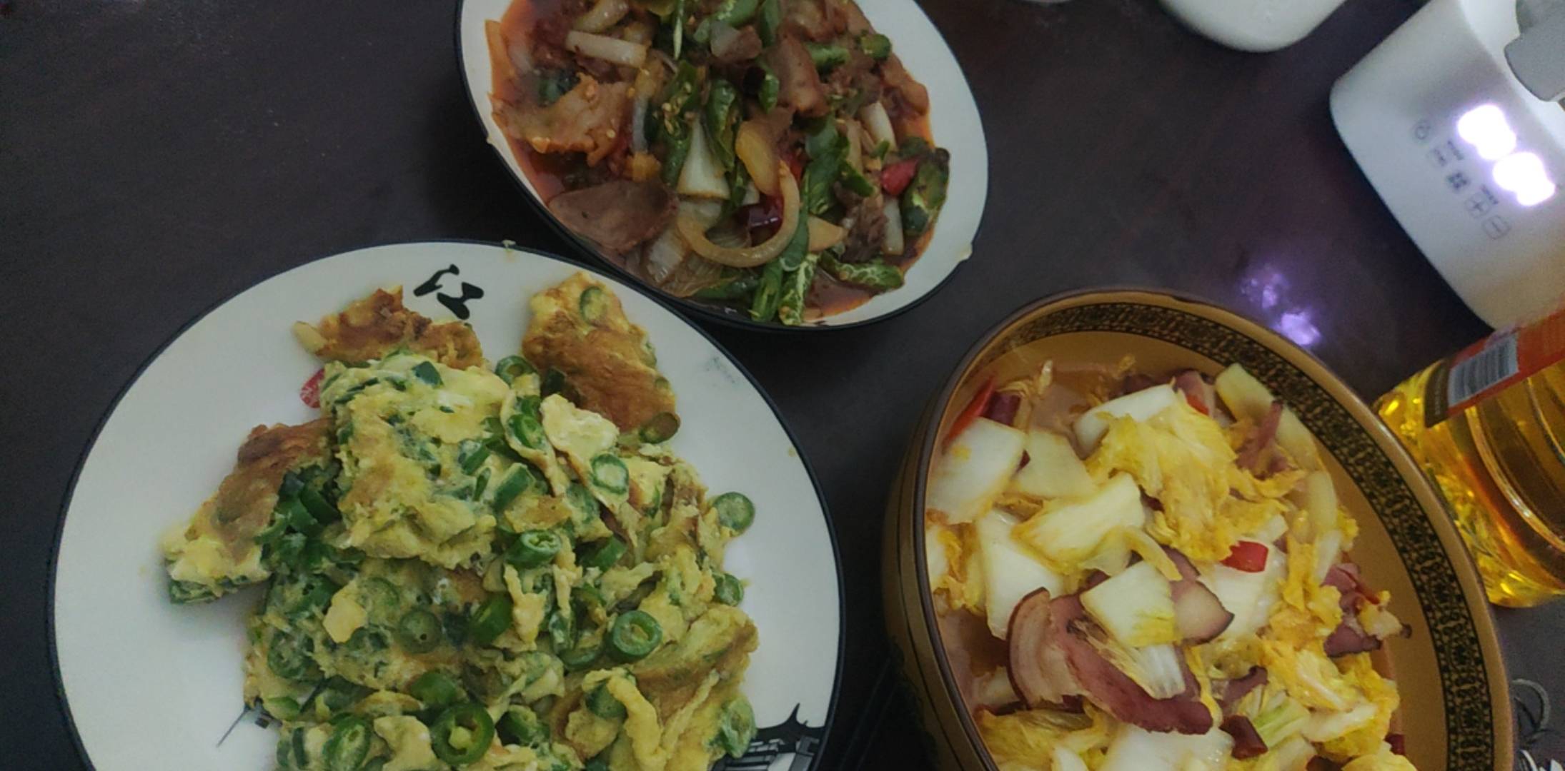 吃上了

33 / 作者:阿米诺丝之神 / 