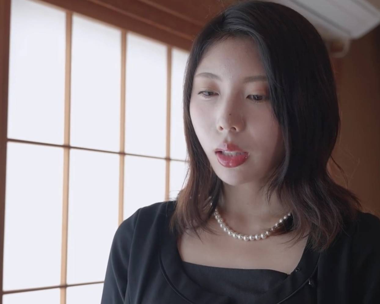 唉，一天也没啥毛，今晚只能煮包方便面，再琢磨明天吃啥

40 / 作者:随随便 / 