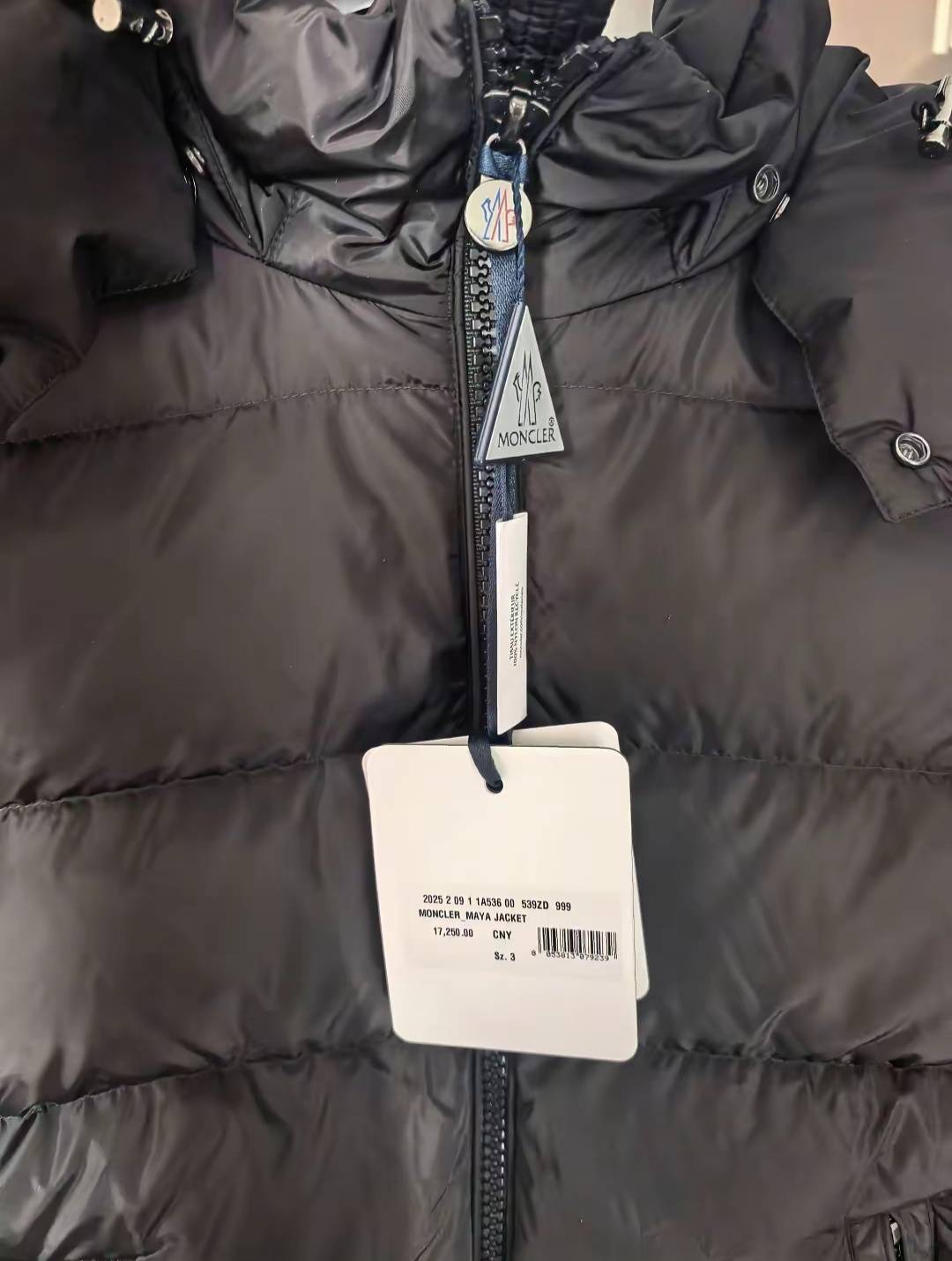 又花了179拿下件衣服！


14 / 作者:风声土起 / 