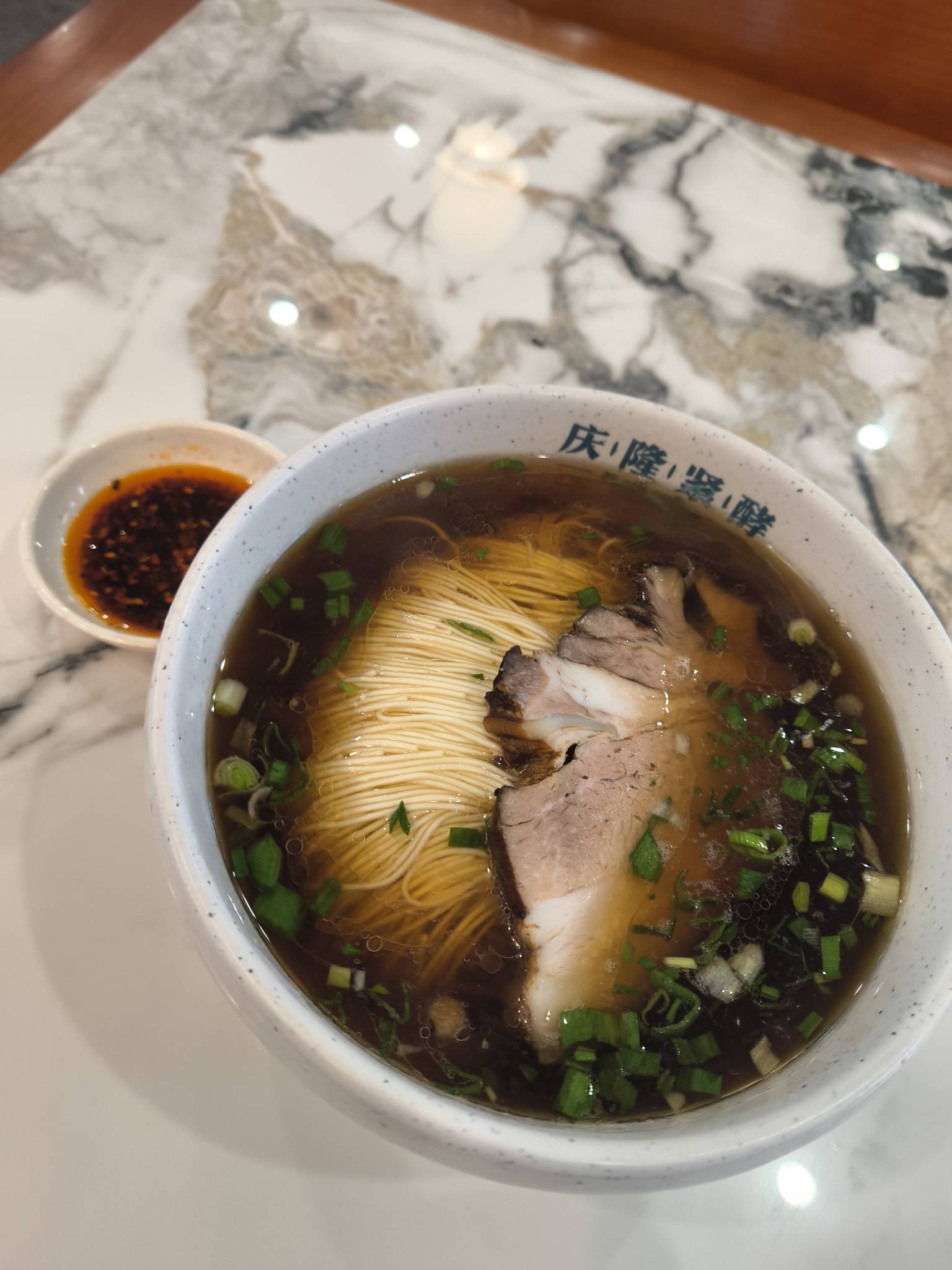 老哥们吃饭，劳逸结合啊，一直申请毛不累啊

47 / 作者:我是麻花疼的爹 / 