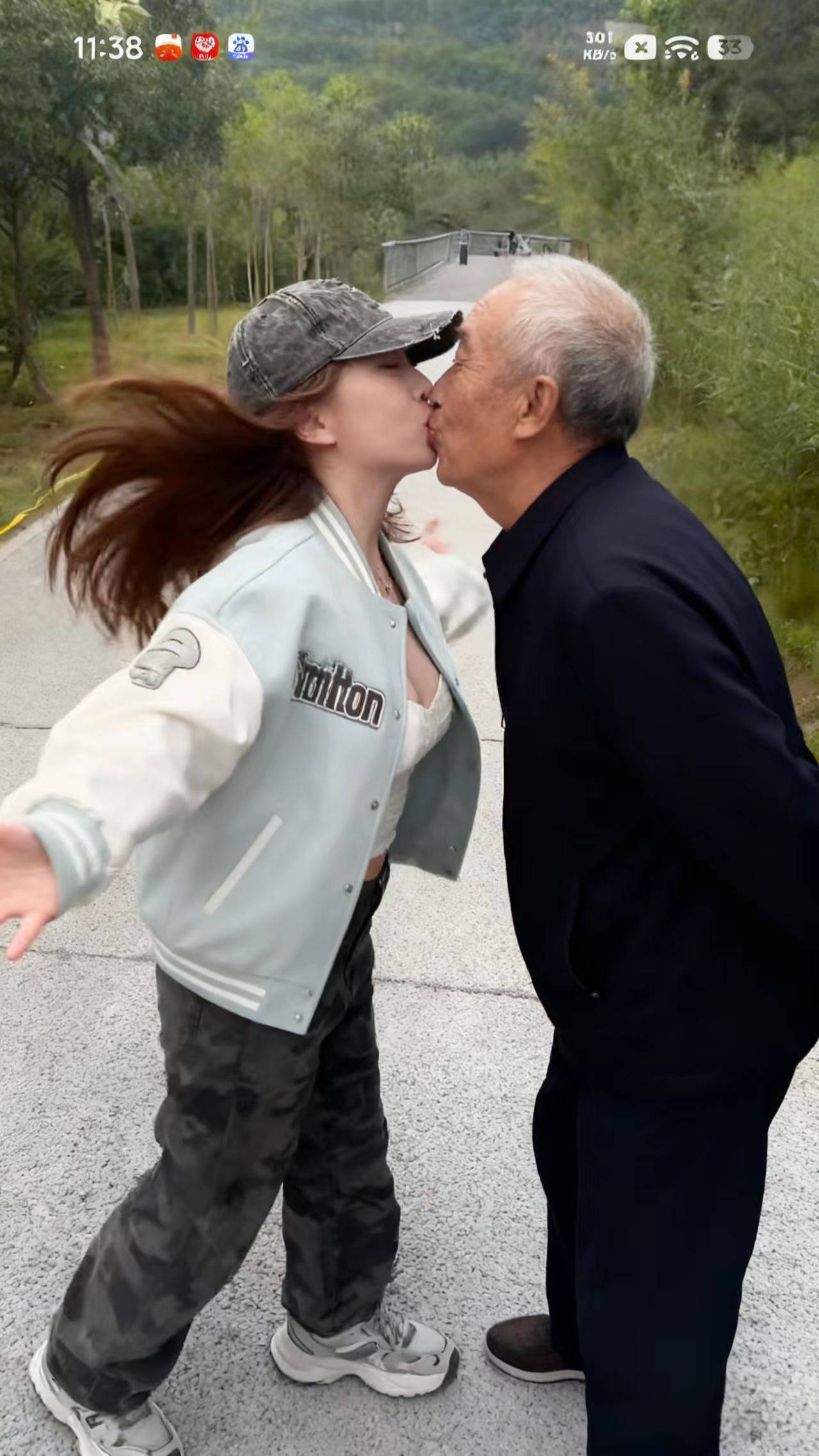 羡慕，你们人人50

32 / 作者:，鸡你太美 / 