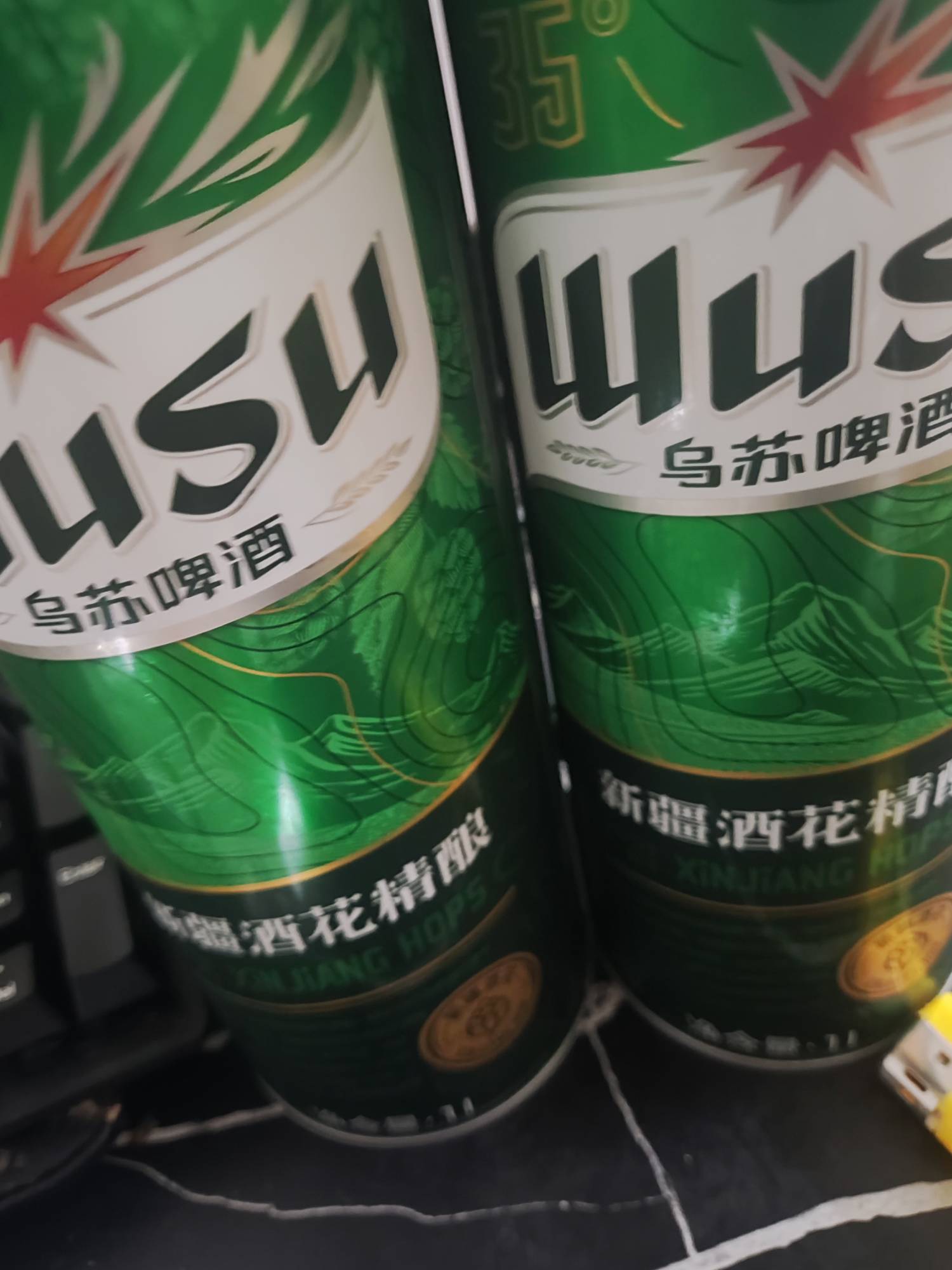 总是用酒精好好的自己能睡个好觉逃避一切，可是做梦，也会让我想起所有的委屈

63 / 作者:先天挂逼圣体 / 