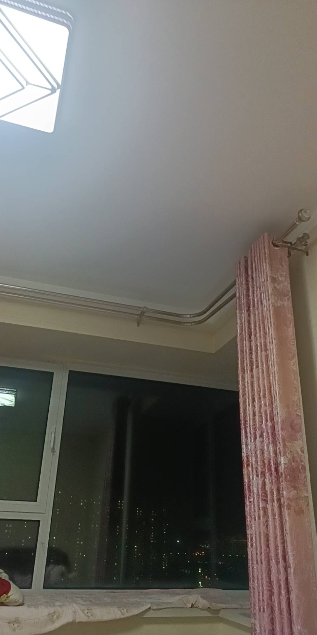 这个月数藏和羊毛收入都不佳可以说是很失败的一个月，光凭工资是无法改善生活的，我要77 / 作者:顾小贝 / 