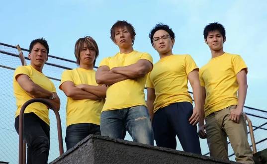 我发现身边还有网上，那些天天说一心搞钱的人都穷的叮当响，天天说混日子的人都资产雄89 / 作者:李霸霸哦 / 