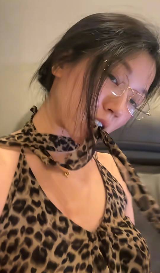 今年和去年一样，年底依旧没钱

77 / 作者:此非为偏安一隅 / 