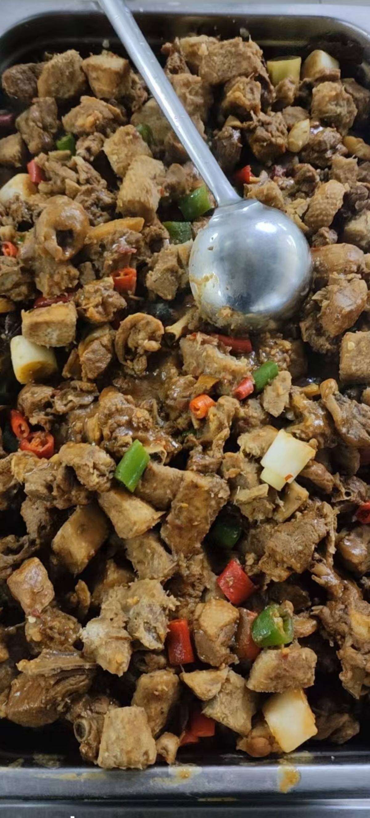 今天的夜宵怎么一点蔬菜没有，我是保安，保自己肚子平安





91 / 作者:一个人的老哥 / 