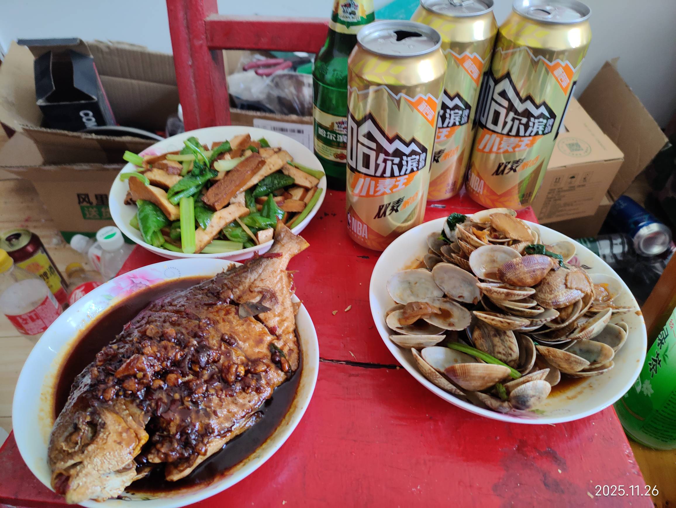 老哥们，啥也不说，哈啤走起

42 / 作者:红菜苔 / 