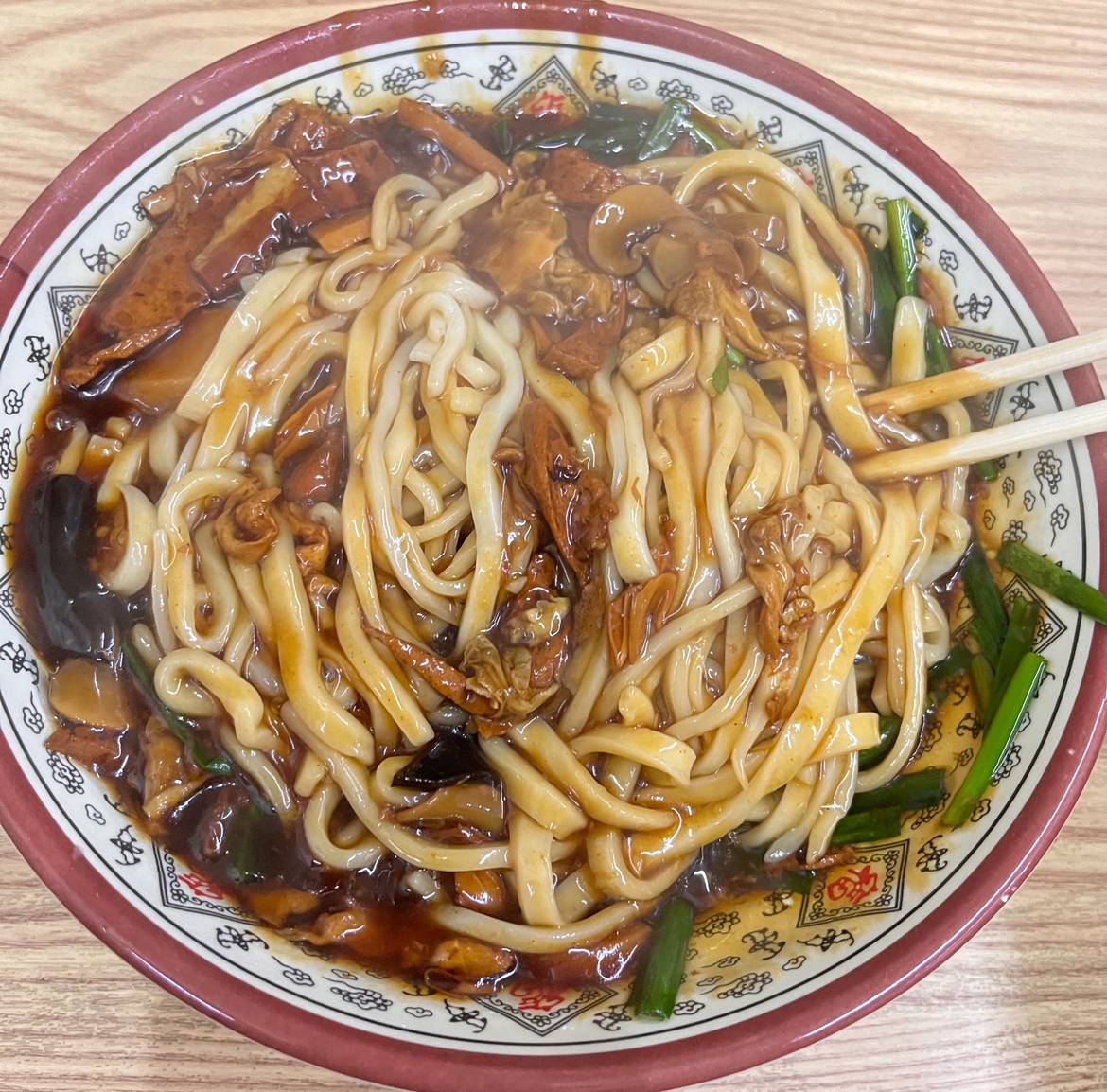 老哥们 南航还能玩吗 忙了一天分币没挣 刚到家楼下说吃碗面 打开手机一看帖子 都说什86 / 作者:努力优秀_ / 