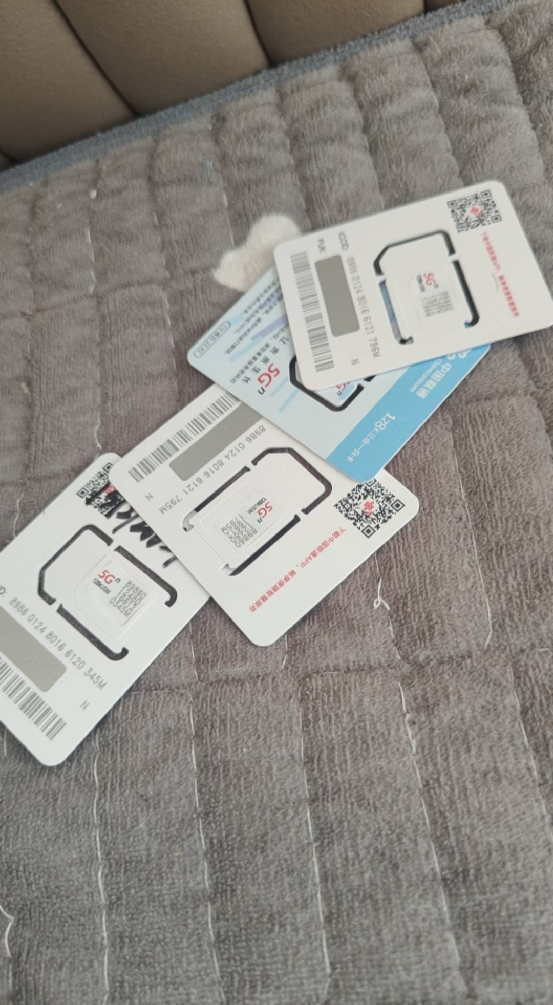 办了5张联通手机！79T餐！带4张副卡！每张加一块钱

81 / 作者:图谋i / 