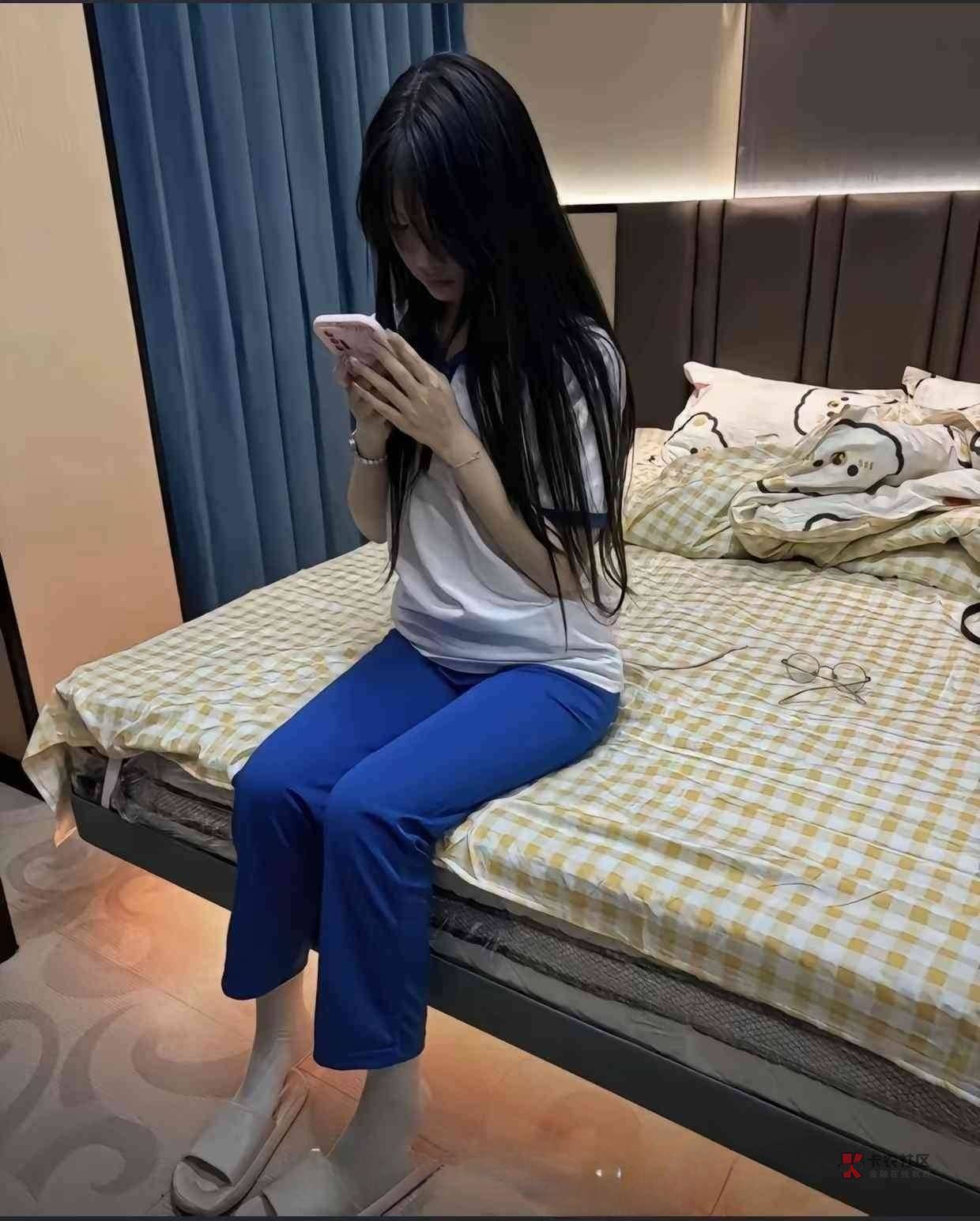 靠了，12点多睡着了。没跟上过年。老哥们肯定破百了吧。

45 / 作者:岸上狗蛋 / 