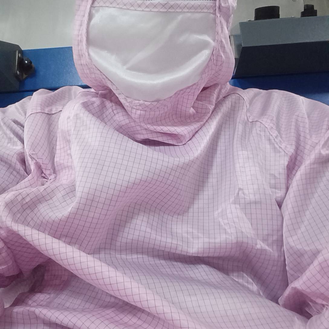 半导体上班唯一缺点就是防尘服太麻烦了 诶


74 / 作者:那可不一定 / 