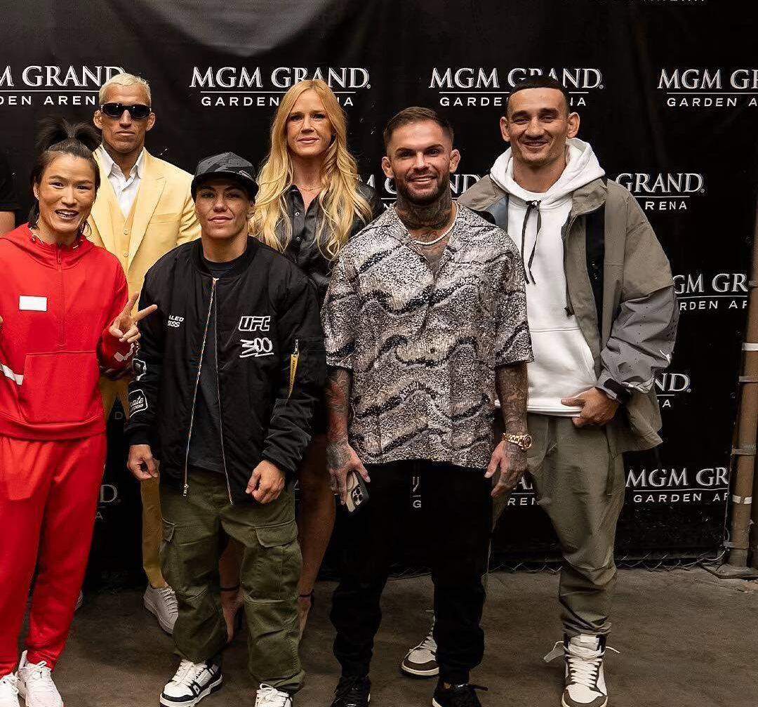 无缝对接明天去新公司给小动物采血，不知道能不能胜任这份工作假如试工失败就躺平到明73 / 作者:顾小贝 / 