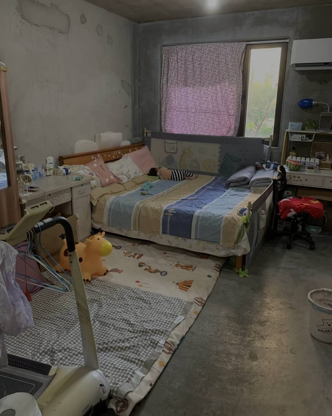 桂林银行 37立减金有收的吗，24出想吃个猪脚饭，老哥们

96 / 作者:70后穷光蛋 / 